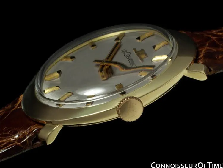 1972 Jaeger-LeCoultre Vintage Mens Retro Watch - 14K Gold