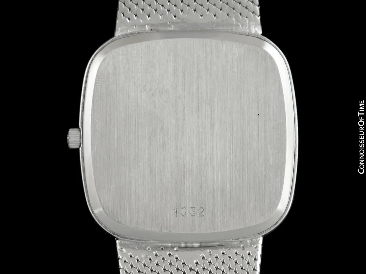 1980 Omega De Ville Classic Retro Mens Accuset Watch with Turquoise Dial, Quick-Setting Hour - Stainless Steel