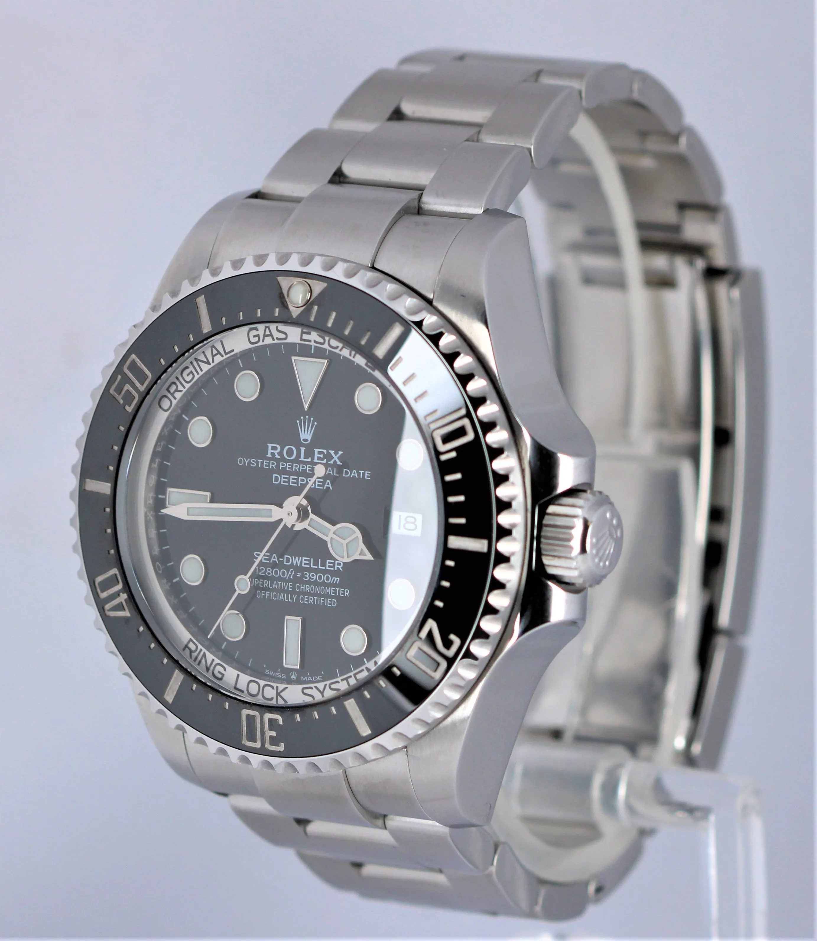 2020 Rolex Sea-Dweller Deepsea Date Black Dial 44mm Dive Stainless Steel 126660