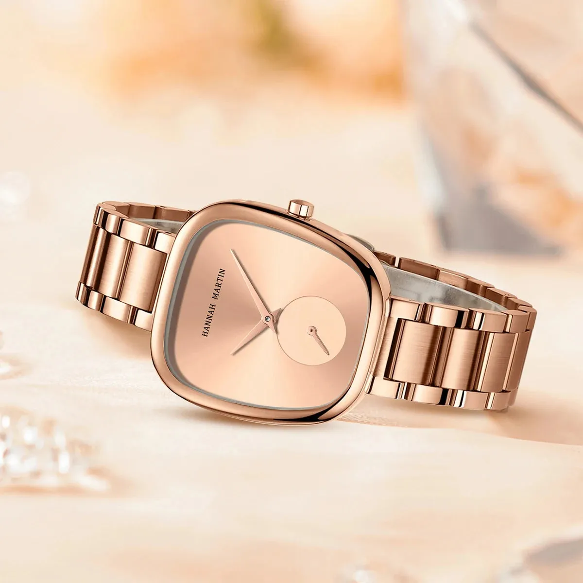 2025 New Women's Quartz Wristwatch 34mm Wine Barrel Rose Gold Black Stopwatch Fashionable Minimalist Style Oval Women's Watches