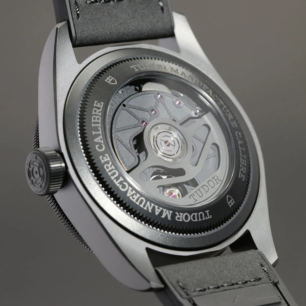 BLACK BAY CERAMIC