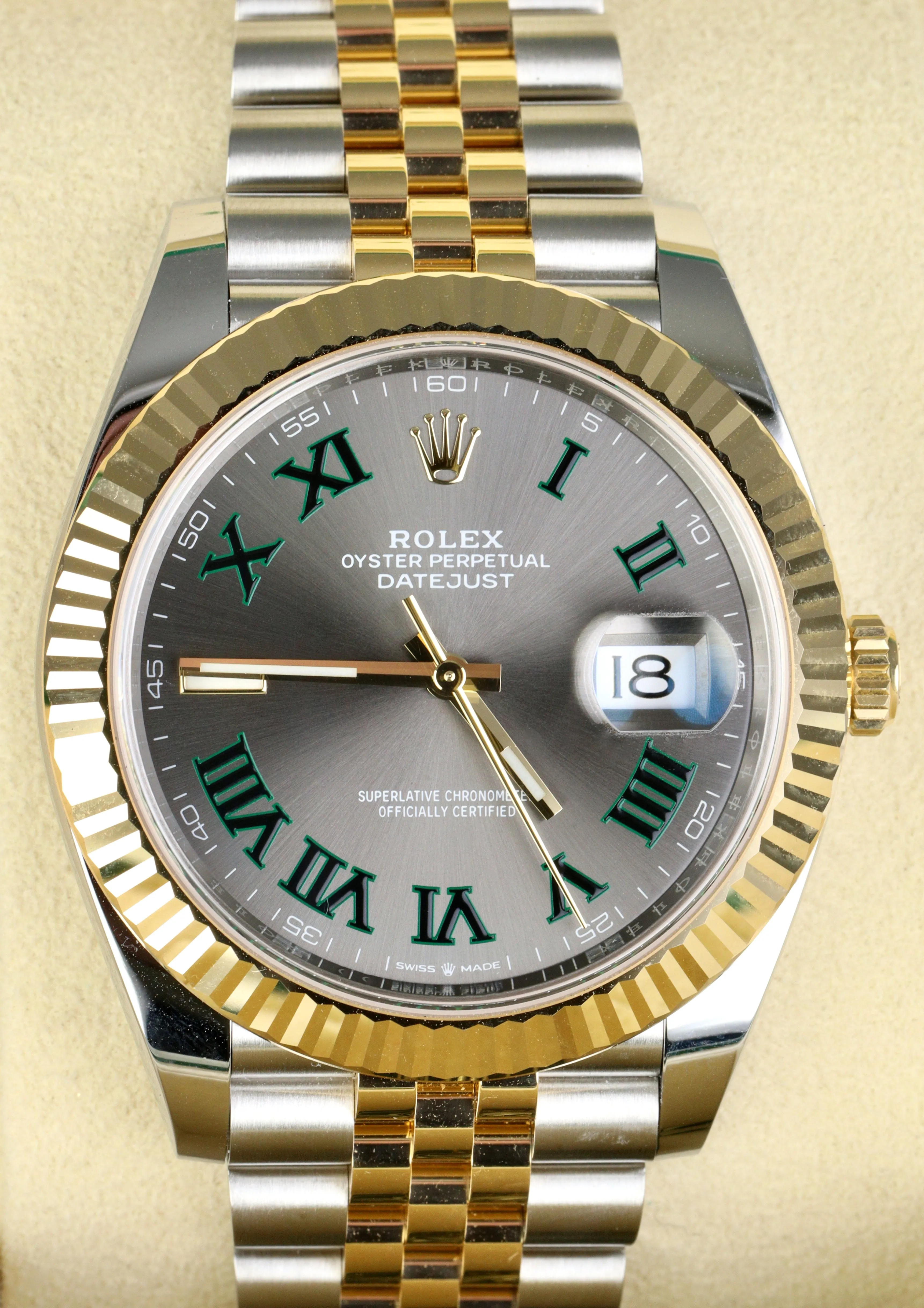 BRAND NEW Rolex Datejust Wimbledon 41mm Slate Jubilee Roman 126333 Two-Tone