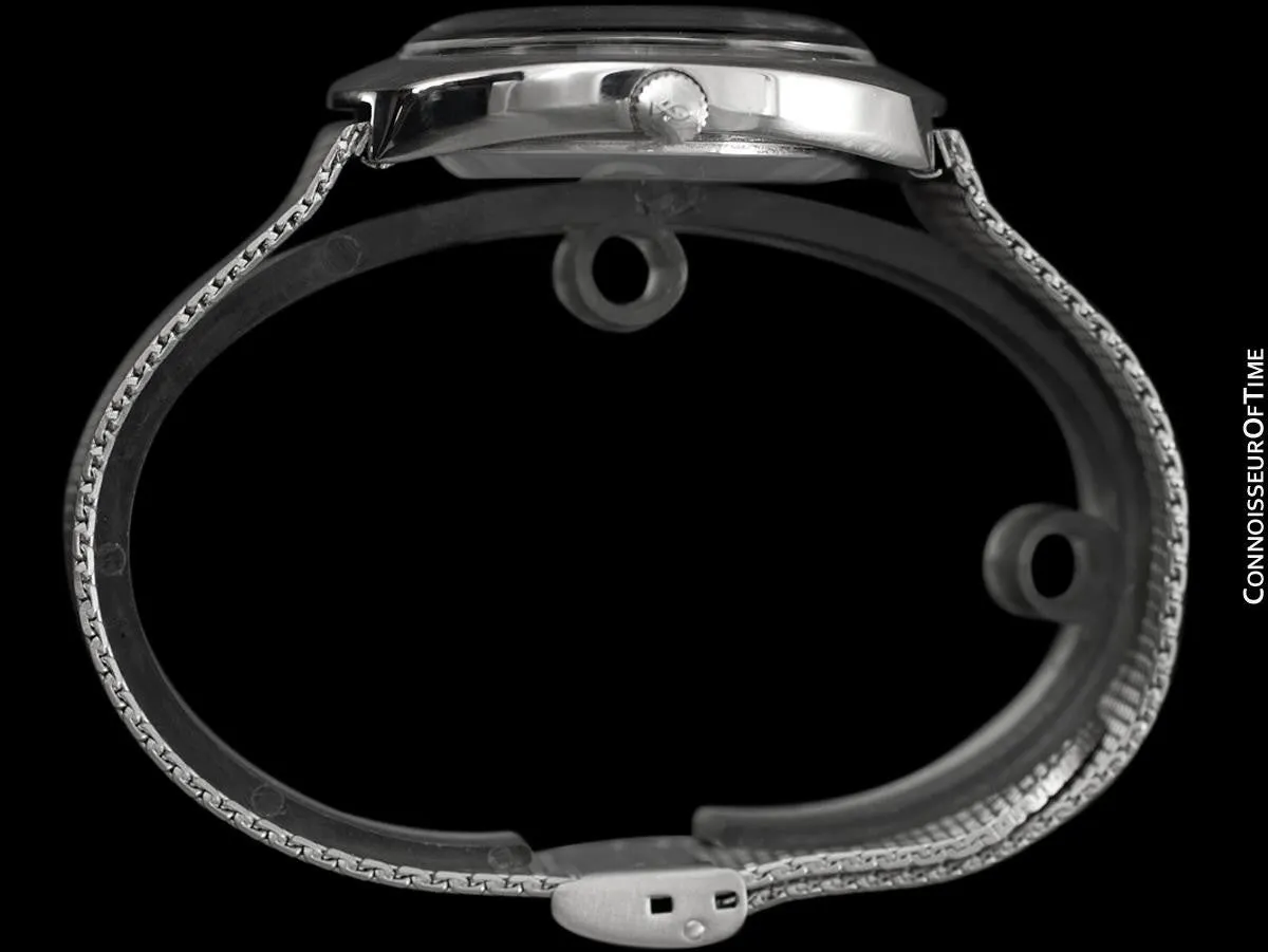 c. 1969 IWC Vintage Mens Watch, Cal. 8541 Automatic, Silver Dial with Date - Stainless Steel