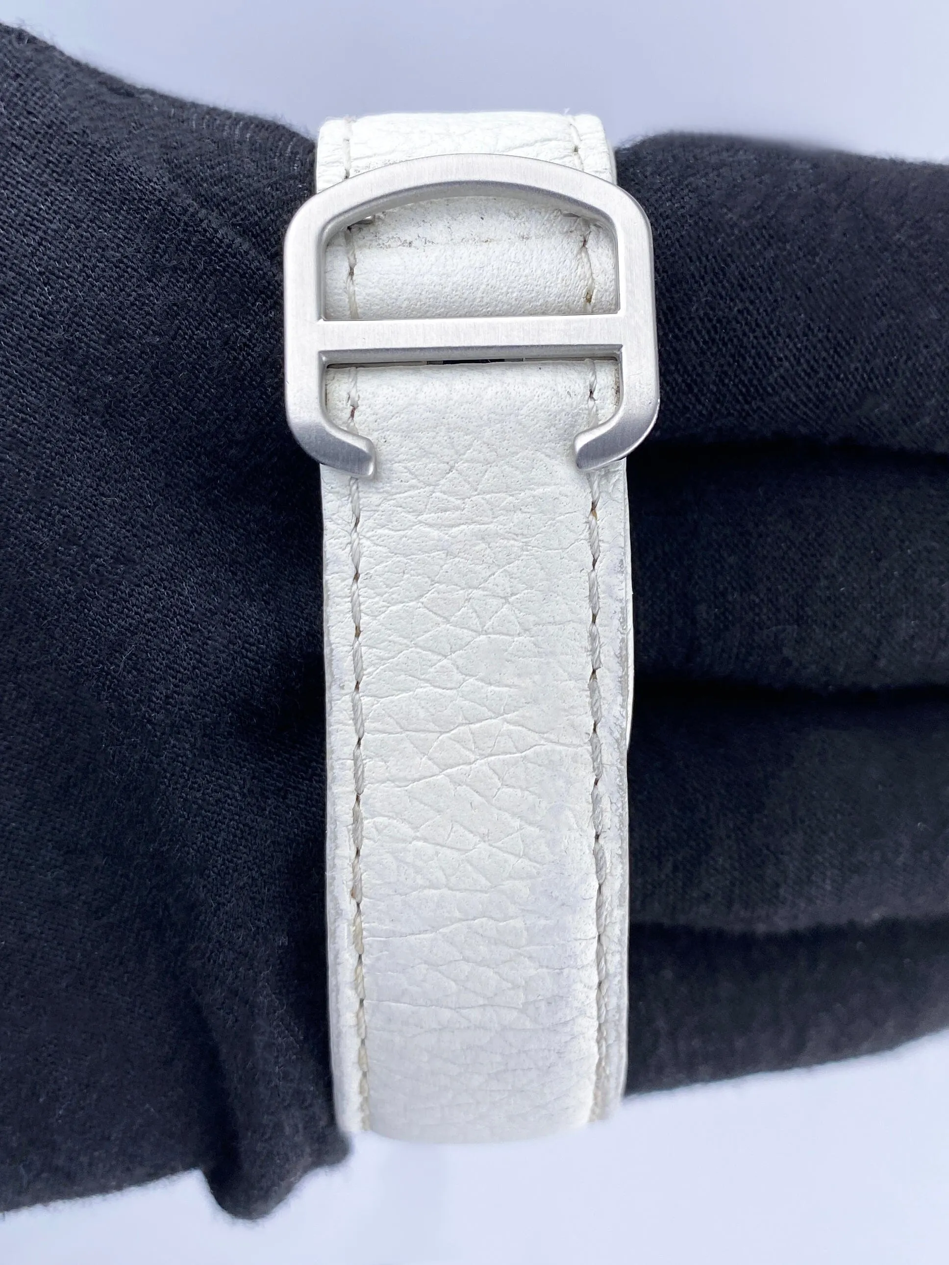 Cartier Ronde Solo WSRN0021 Silver Dial Mens Watch Box Papers