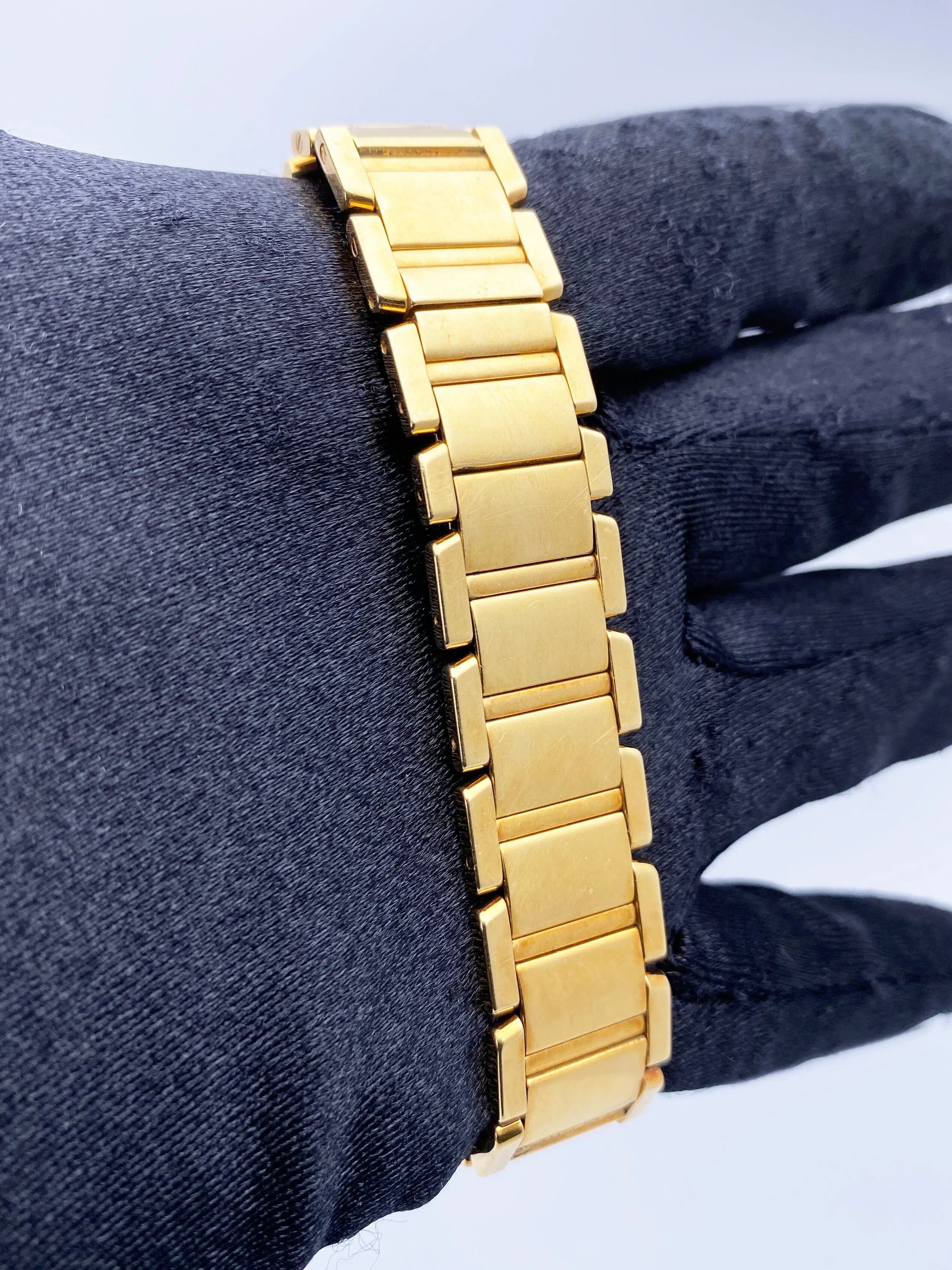 Cartier Tank Francaise WE1001R8 Diamond 18k Yellow Gold Ladies Watch