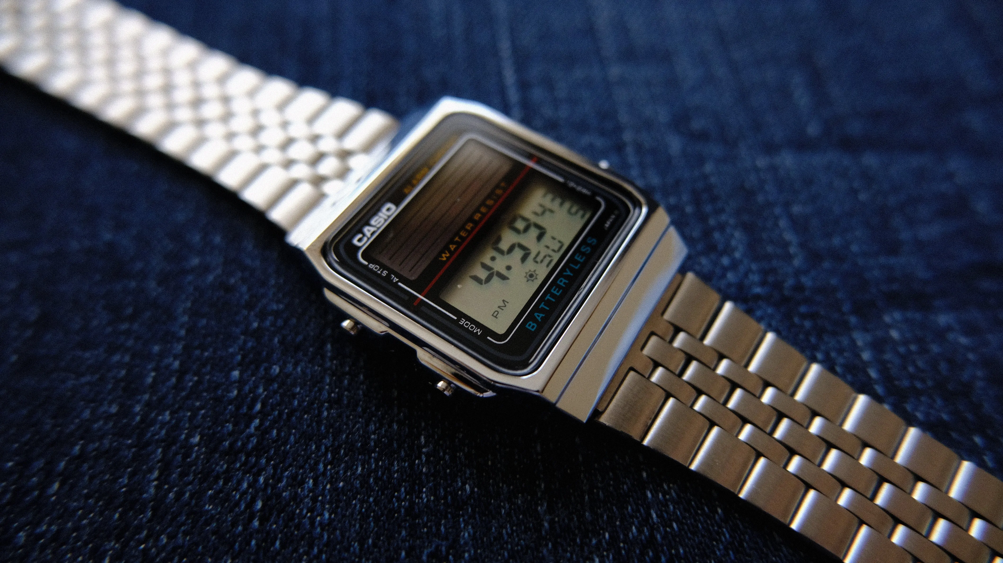CASIO AL-180 Batteryless LCD Solar Watch 2505 Module