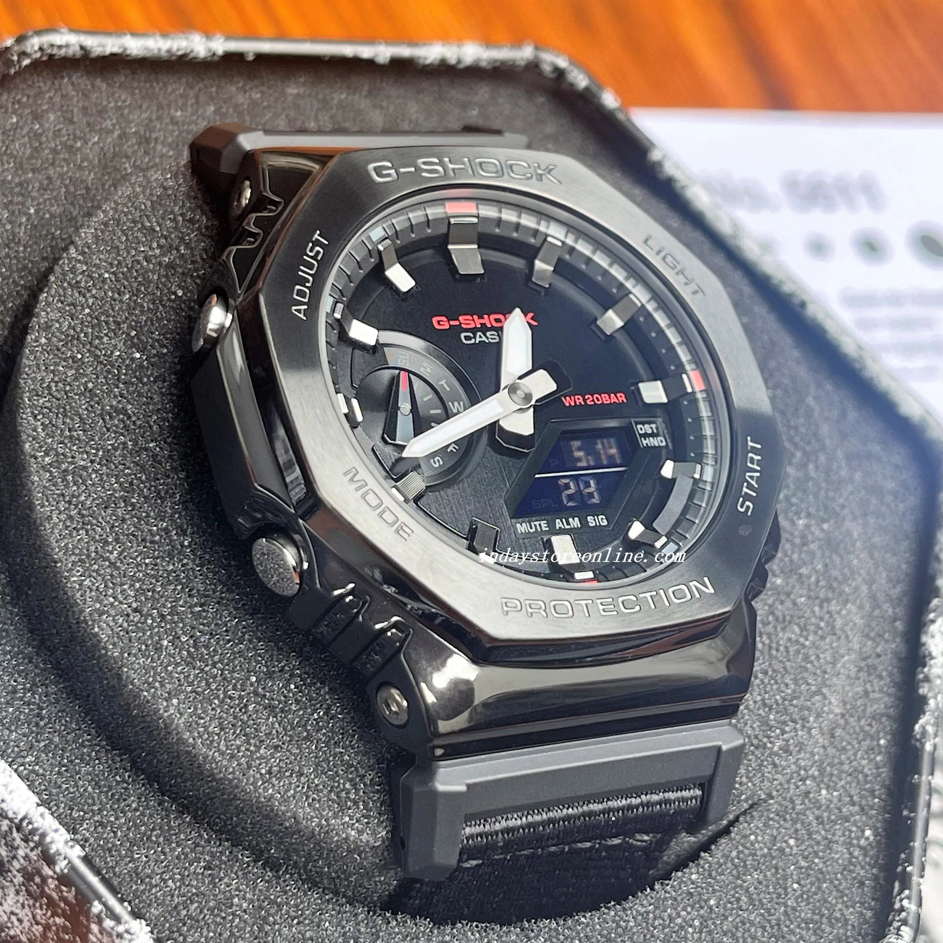 Casio G-Shock Men's Watch GM-2100CB-1A Shock Resistant Mineral Glass Cloth Band