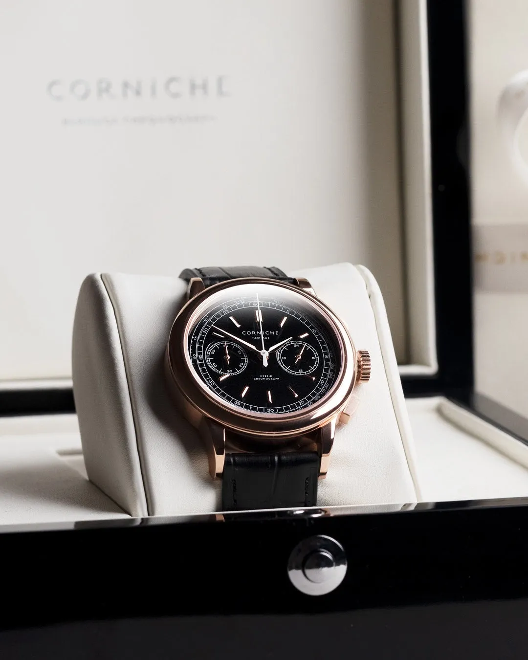 CORNICHE Chronograph Rose Gold / Black Dial