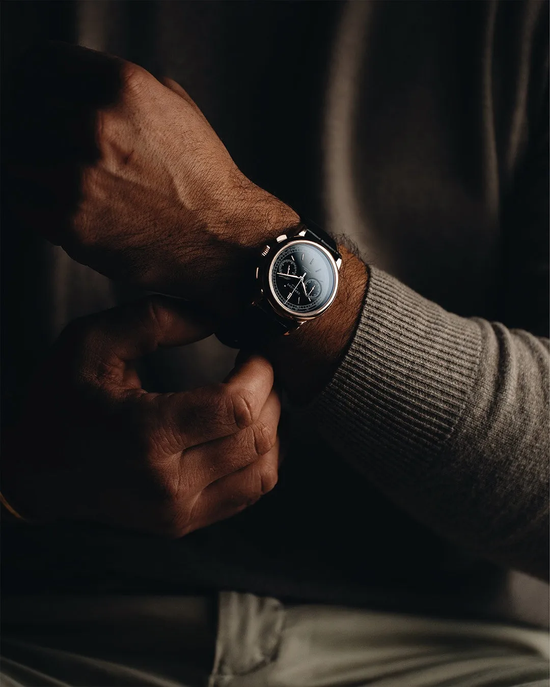 CORNICHE Chronograph Rose Gold / Black Dial