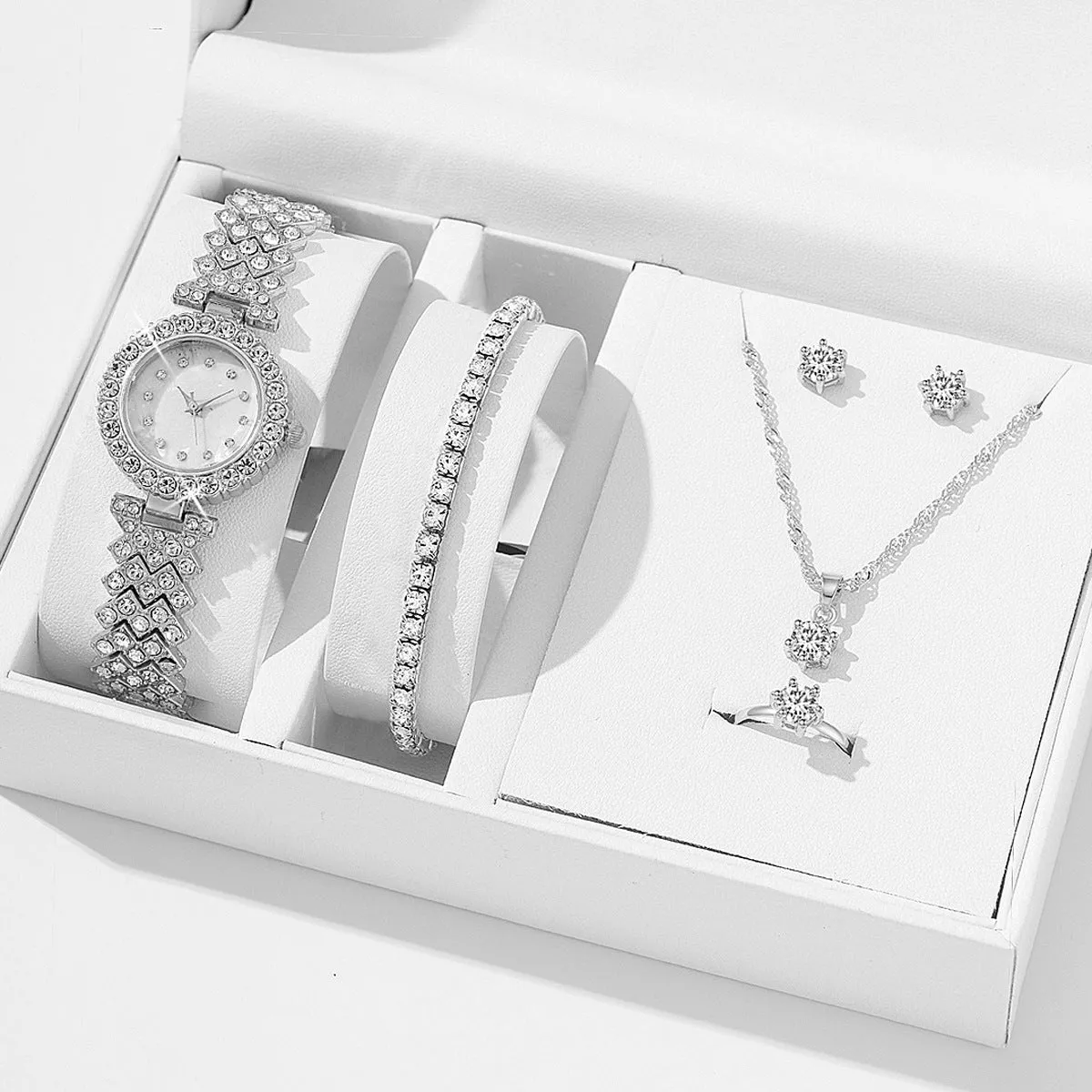 Diamond Women Watches Luxury Fashion Rhinestone Quartz