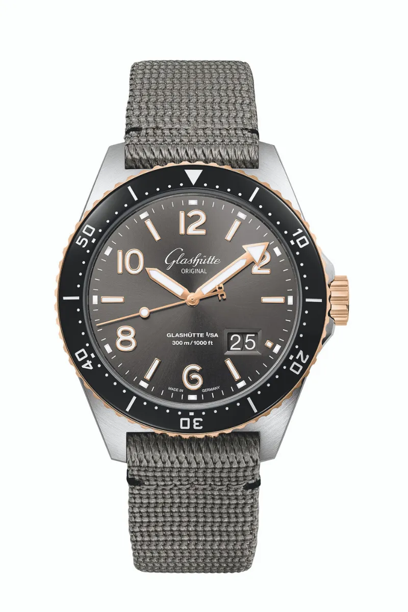 Glashütte Original SeaQ Panorama Date Bicolor 1-36-13-04-91-34