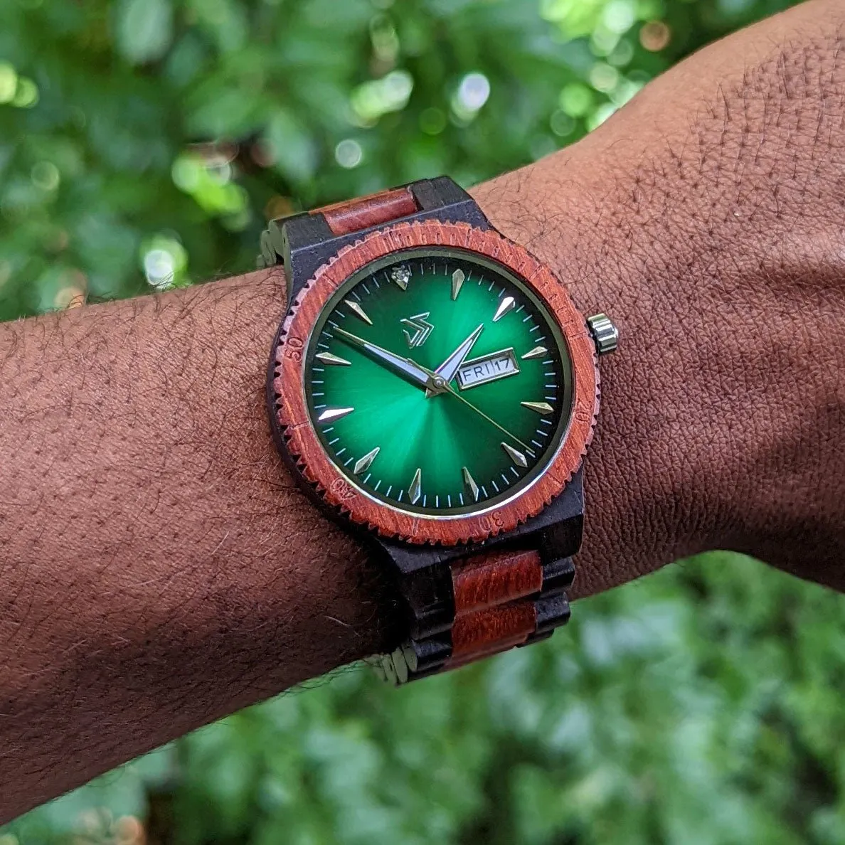 Groomsmen Set of 4 Wooden Watch Red | Justo