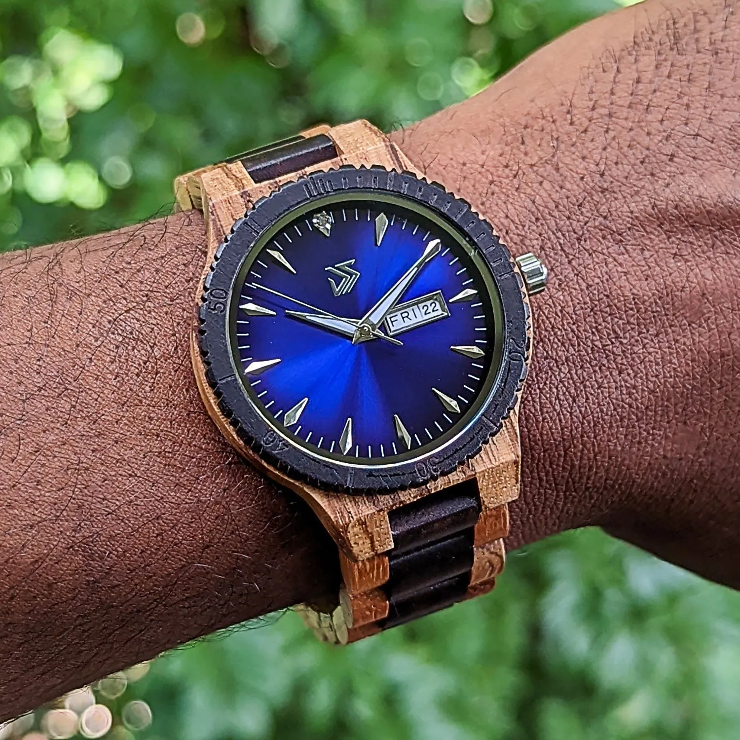 Groomsmen Set of 7  Wooden Watch Justo | Blue