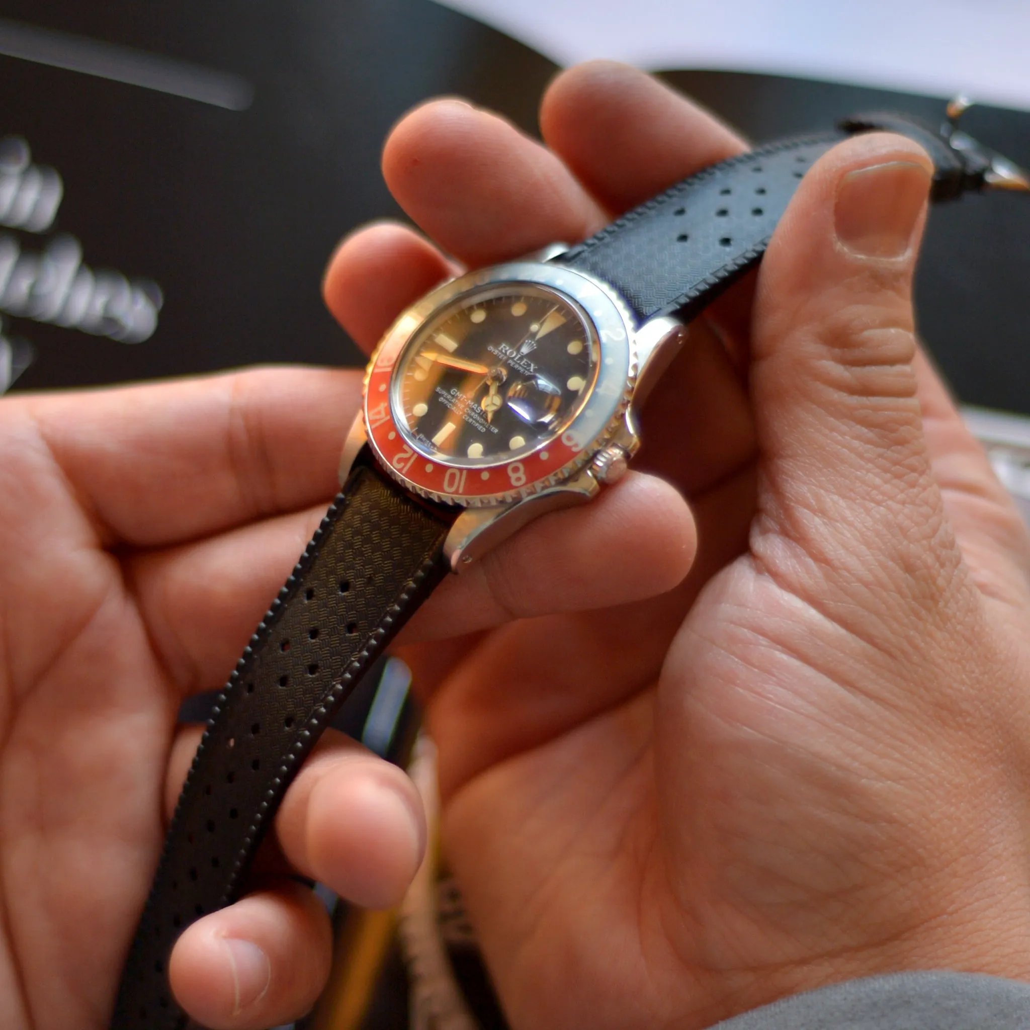 JOSEPH BONNIE TROPIC STYLE RUBBER STRAP