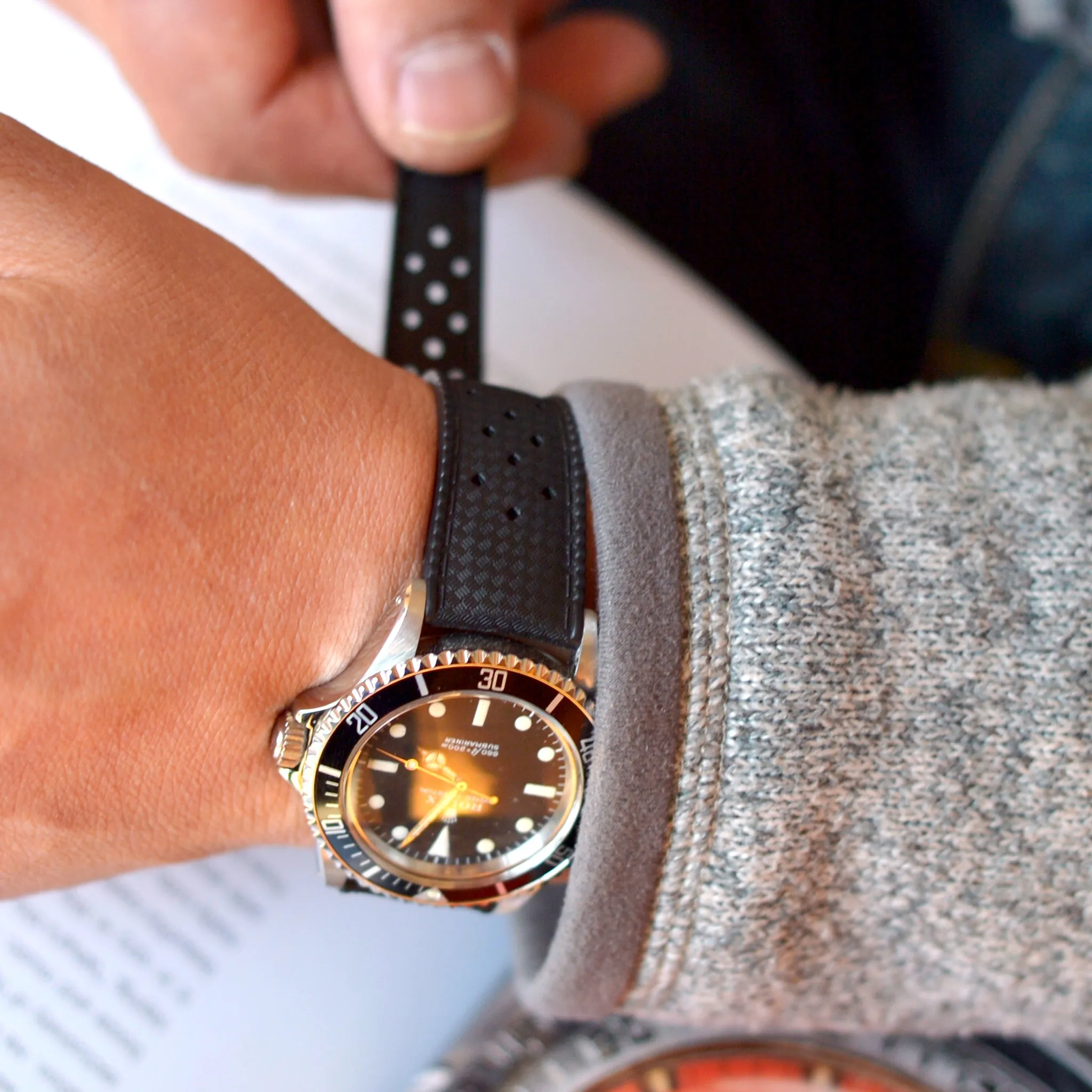 JOSEPH BONNIE TROPIC STYLE RUBBER STRAP