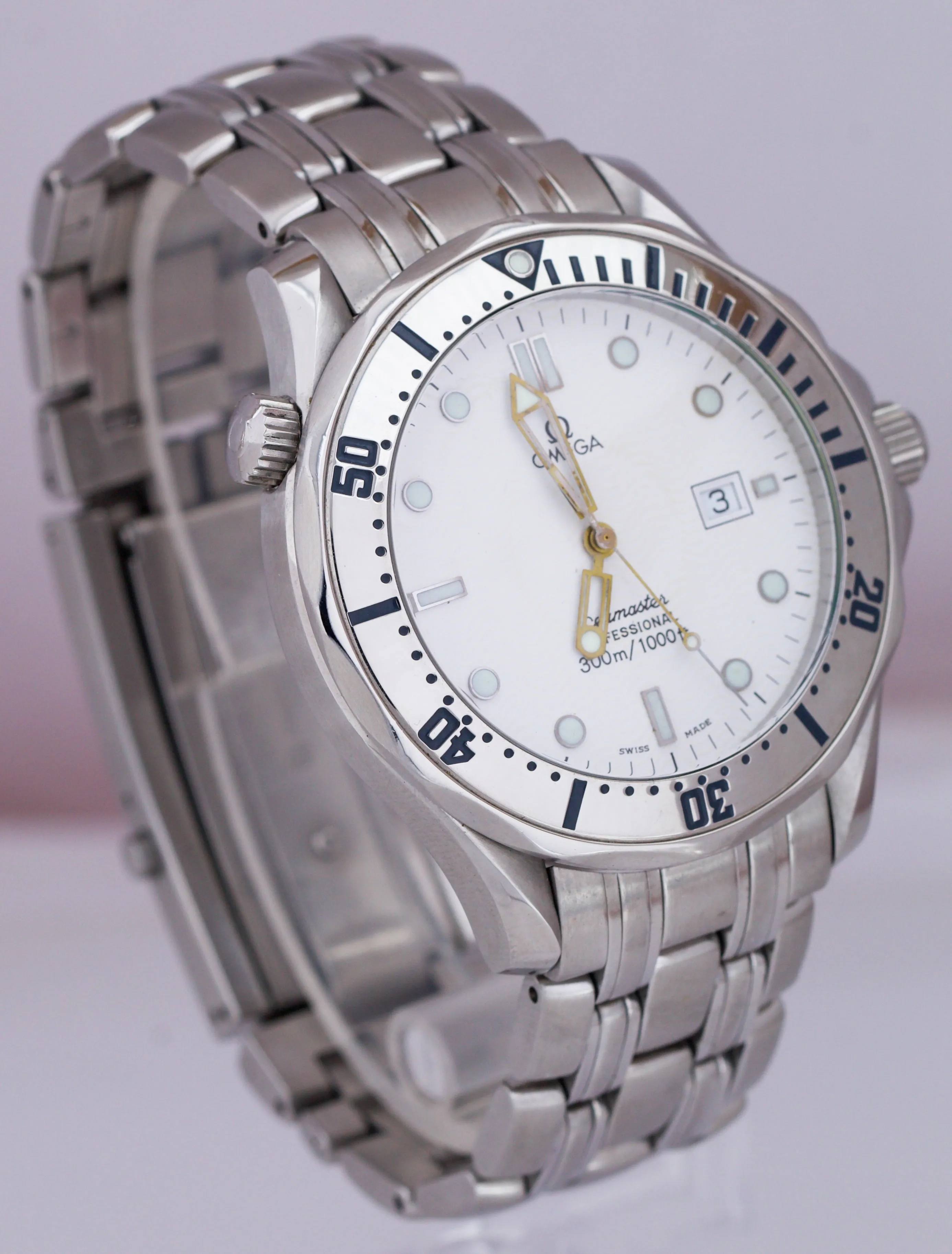 Men's Omega Seamaster Professional White 41mm Stainless Steel Date Watch 2542.20
