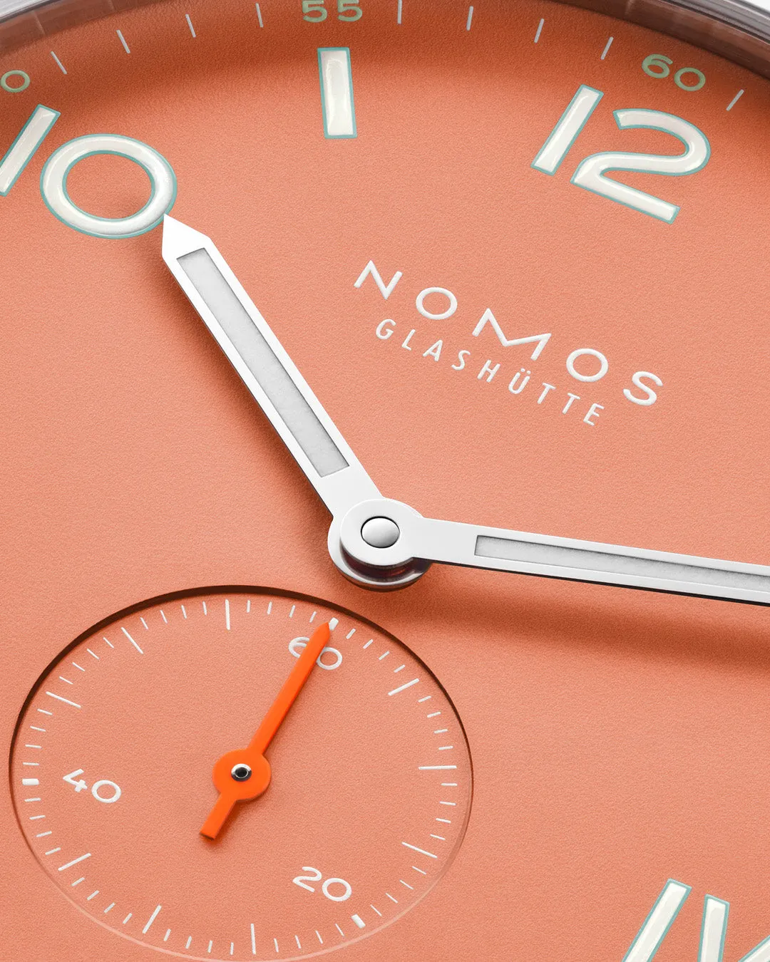 NOMOS Glashütte Club Campus 36 Cream Coral