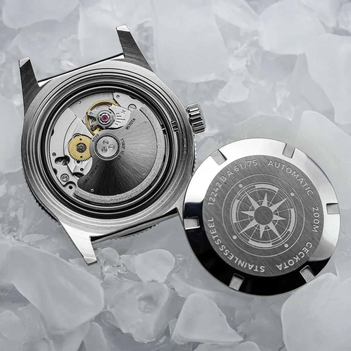 Ocean-Scout Dive Watch - Frost