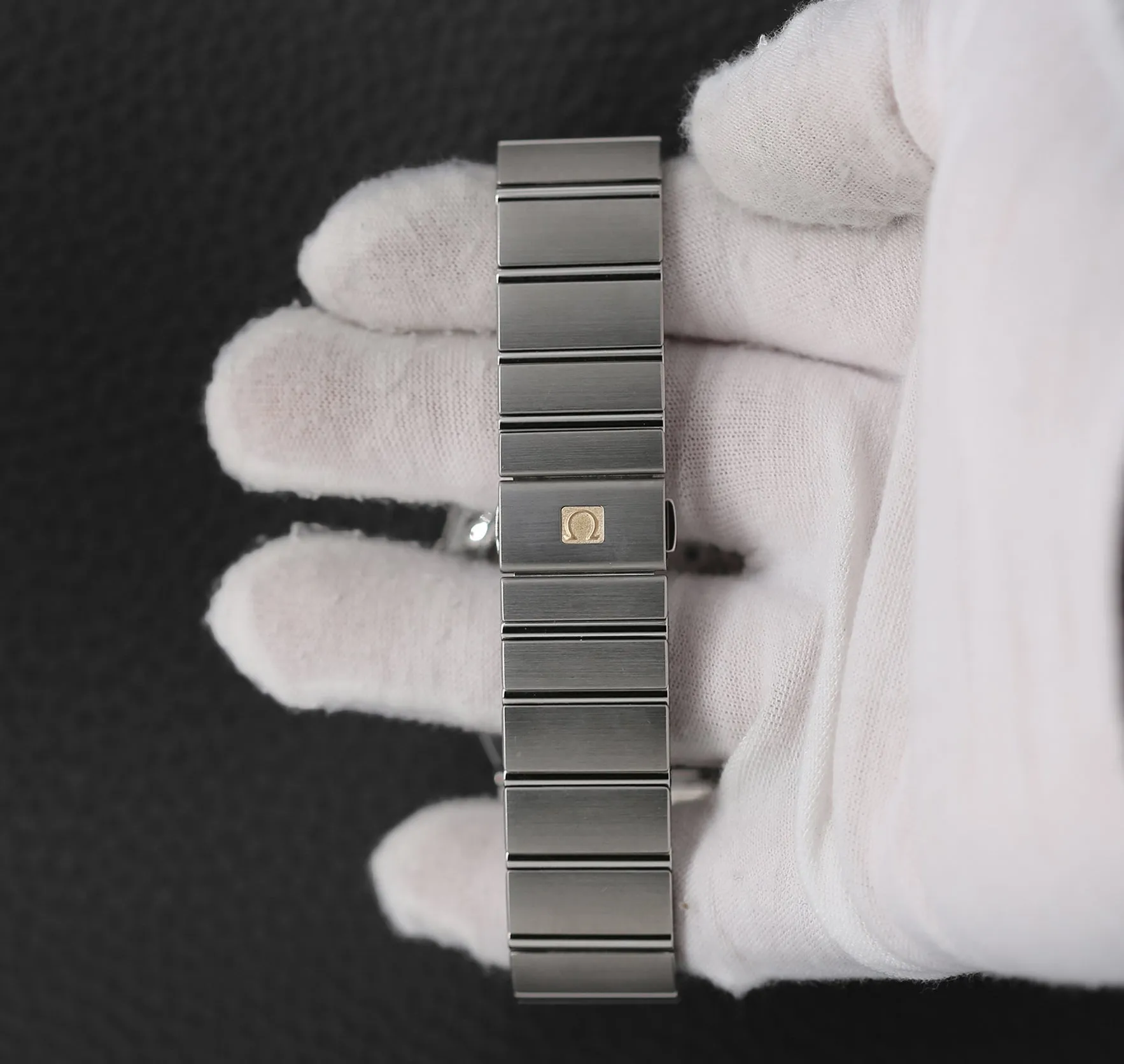 Omega Constellation 123.10.38.21.02.002 White Opaline Dial Automatic Men's Watch