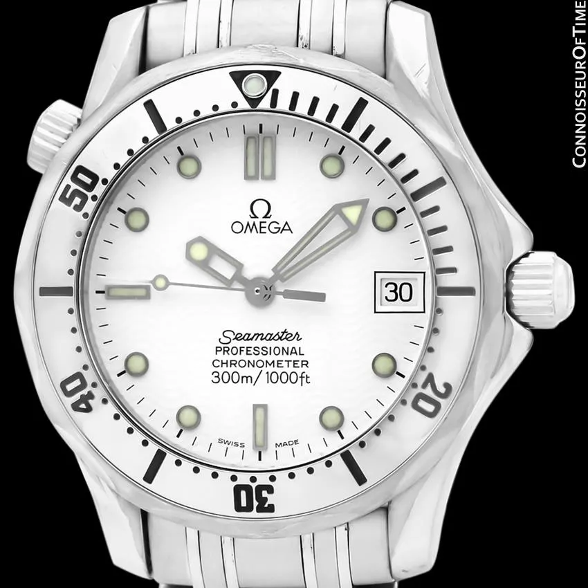 Omega Seamaster Midsize 300M White (James Bond Style) Professional Automatic Divers Watch Ref. 2552.20, Stainless Steel