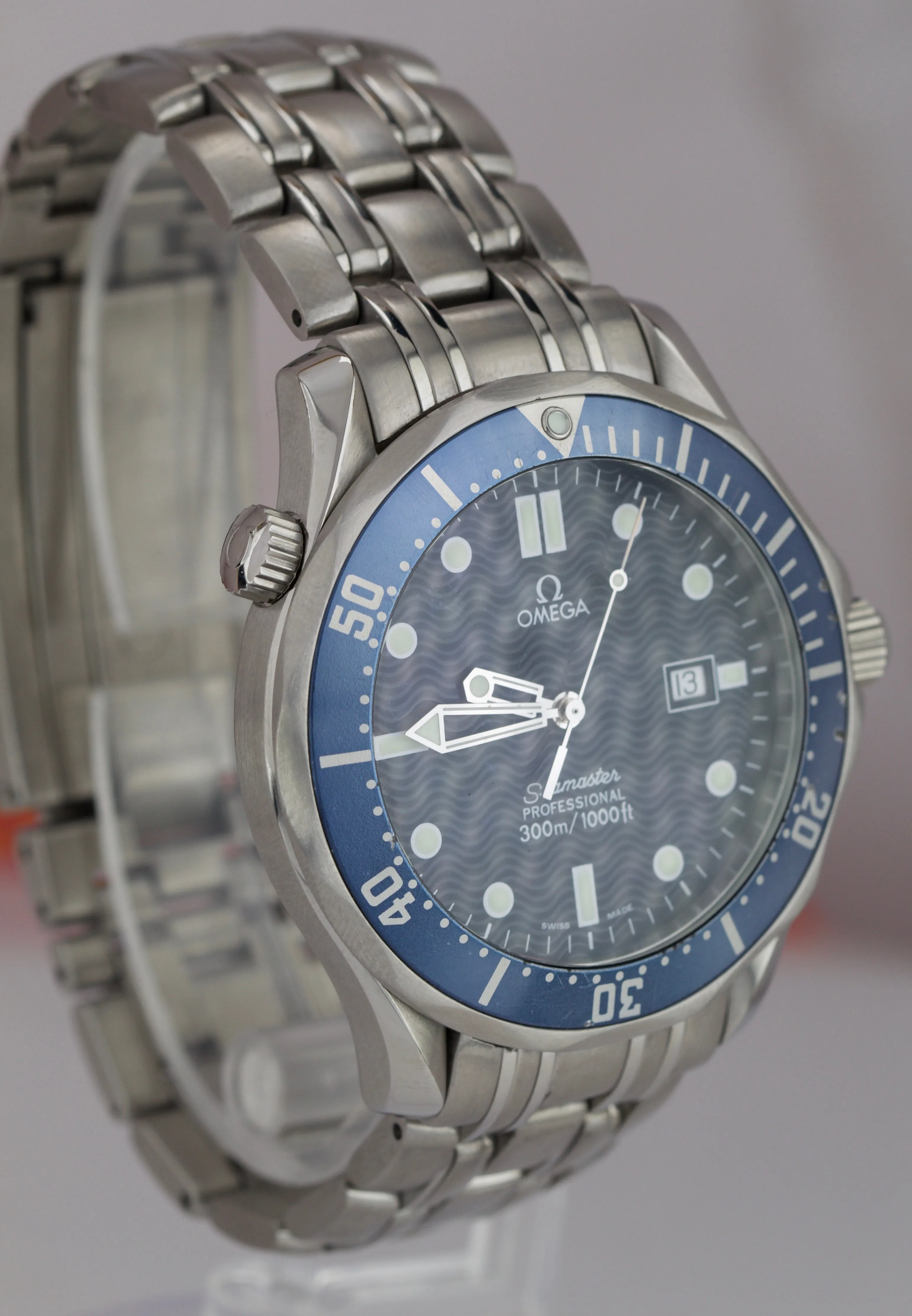 Omega Seamaster Professional 300M 2541.80 Blue Wave BOND Quartz 41mm Watch