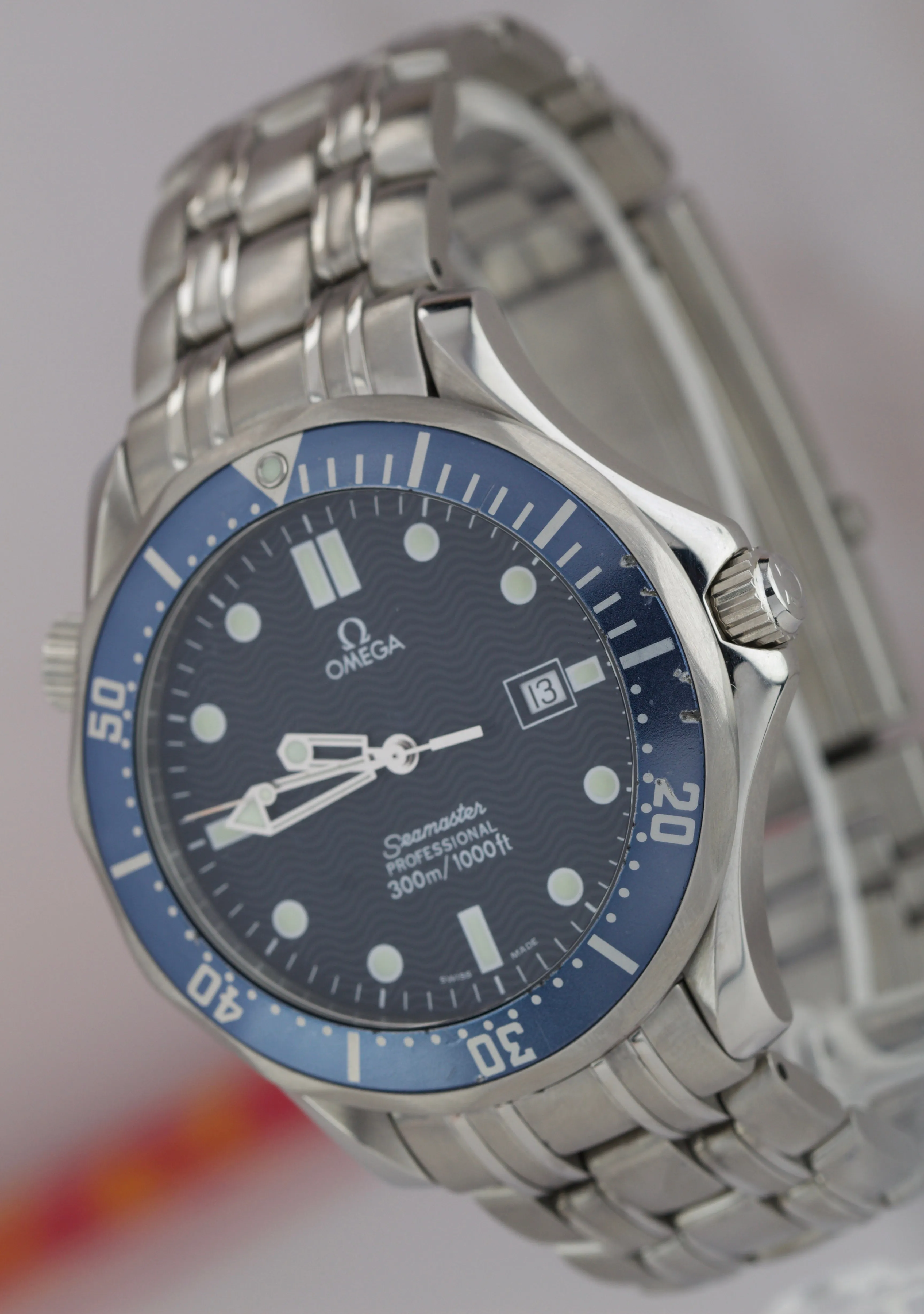 Omega Seamaster Professional 300M 2541.80 Blue Wave BOND Quartz 41mm Watch
