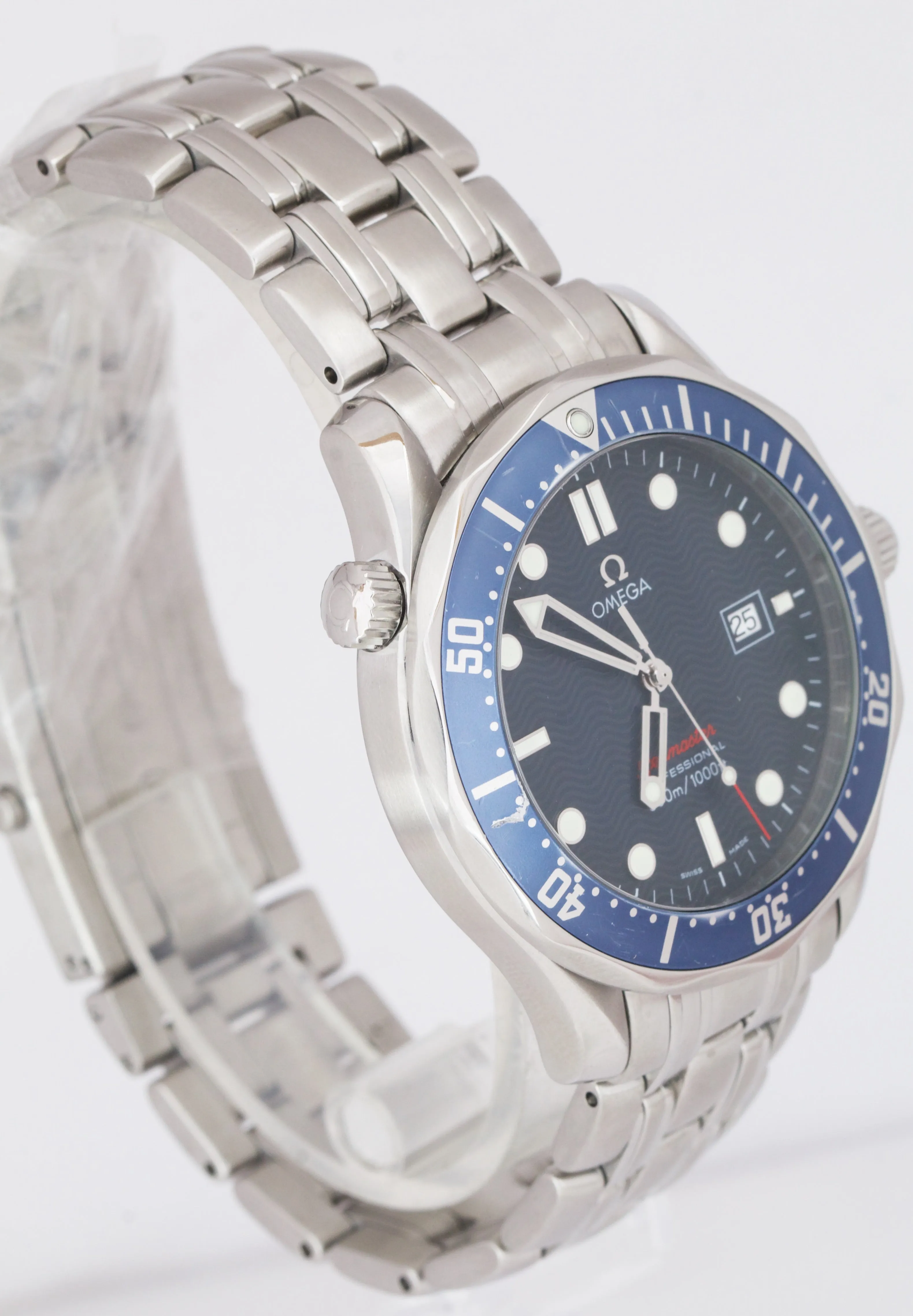 Omega Seamaster Professional 300M Blue Red Wave Steel Quartz 41mm Watch 2221.80