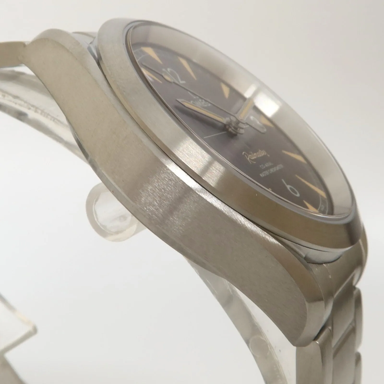 Omega Seamaster Railmaster Dark Grey Dial 40MM Steel 220.10.40.20.01.001