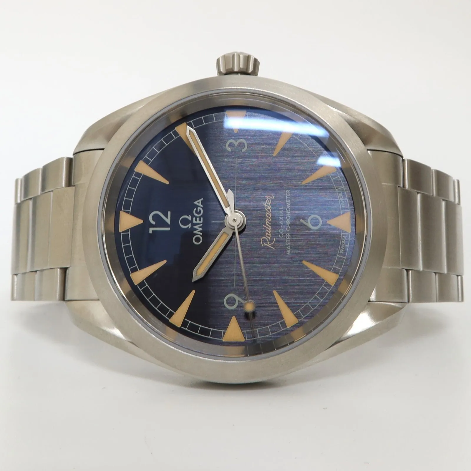 Omega Seamaster Railmaster Dark Grey Dial 40MM Steel 220.10.40.20.01.001