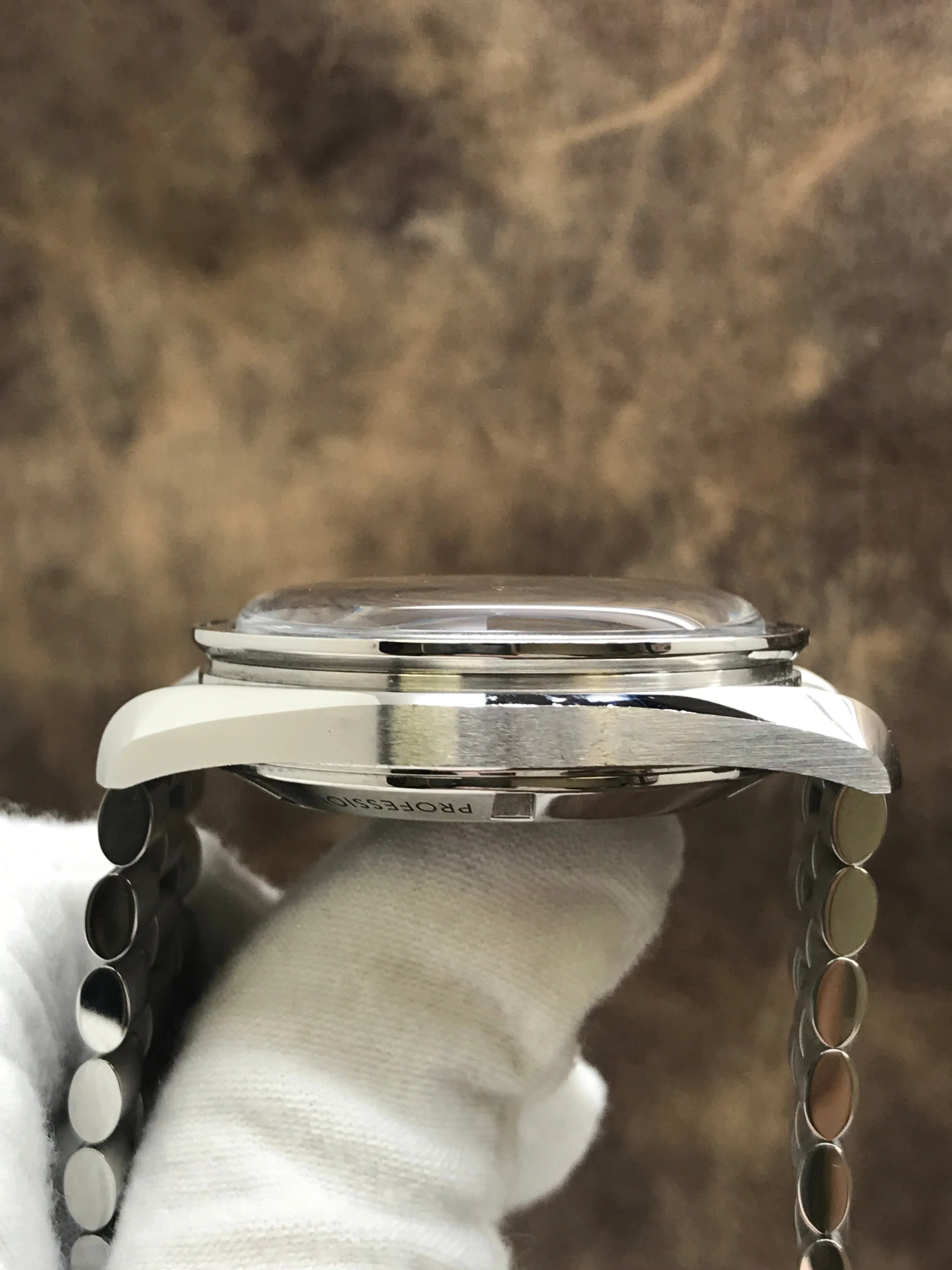 Omega Speedmaster Moonwatch Professional 311.30.42.30.01.005  Black Dial Hand Wind Men's Watch
