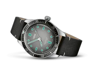 Oris Divers 65 Glow
