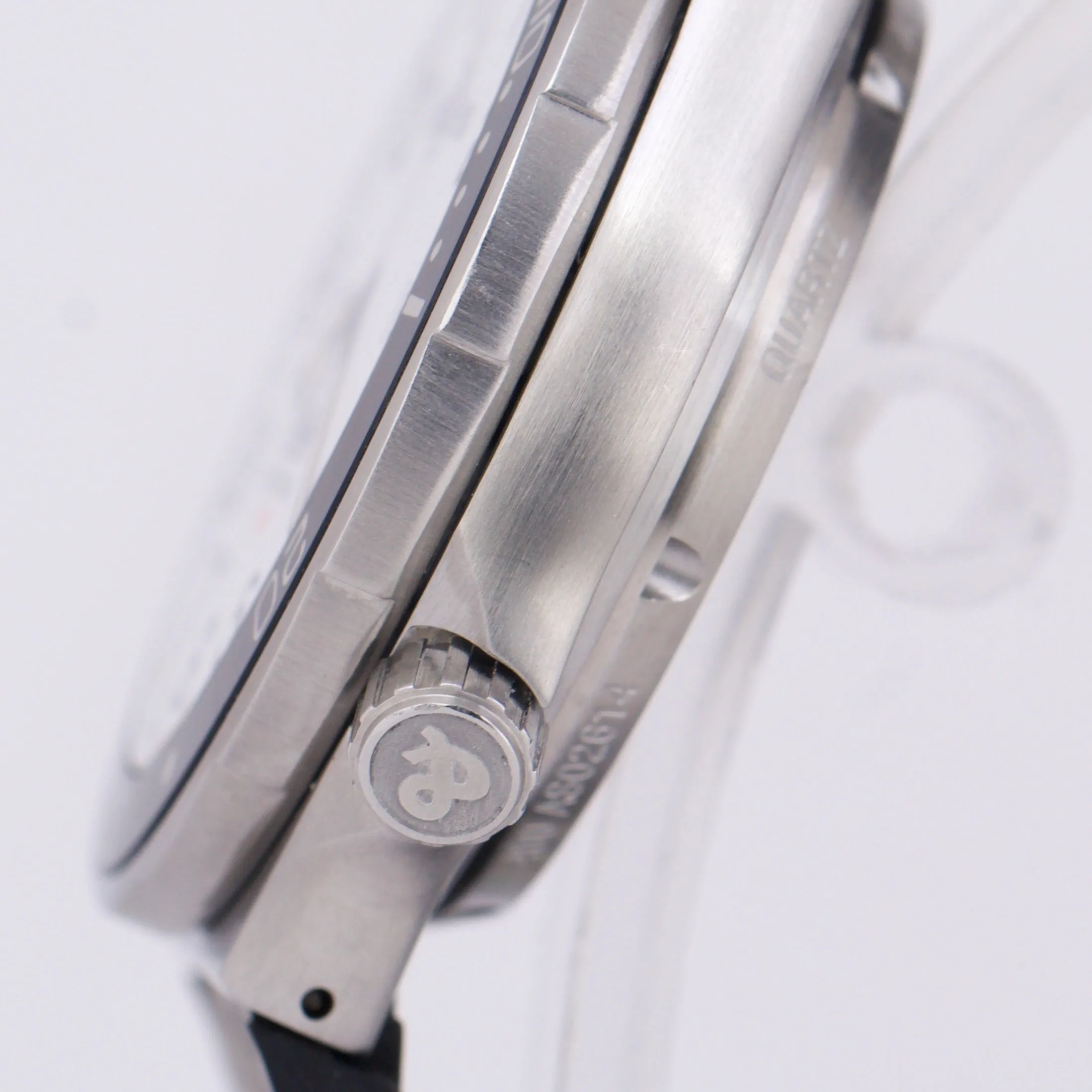 PAPERS Bell & Ross HydroMax Professional PAPERS Steel 39mm Quartz 11100M B P