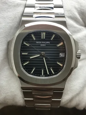 Patek Philippe Nautilus Unpolished 2017 B&P 5711/1A Blue Dial Automatic Men's Watch