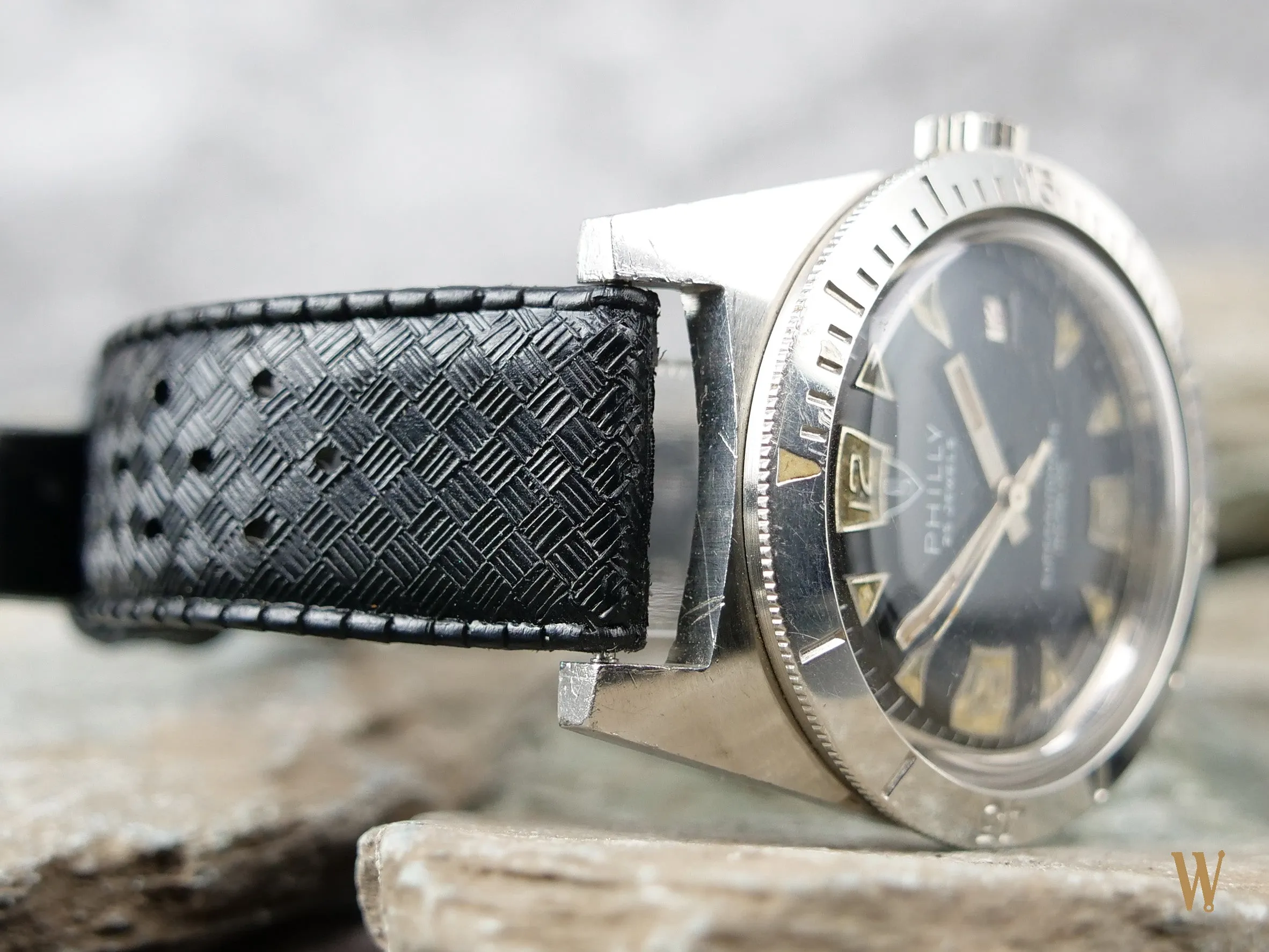 Philly Super-automatic dive watch