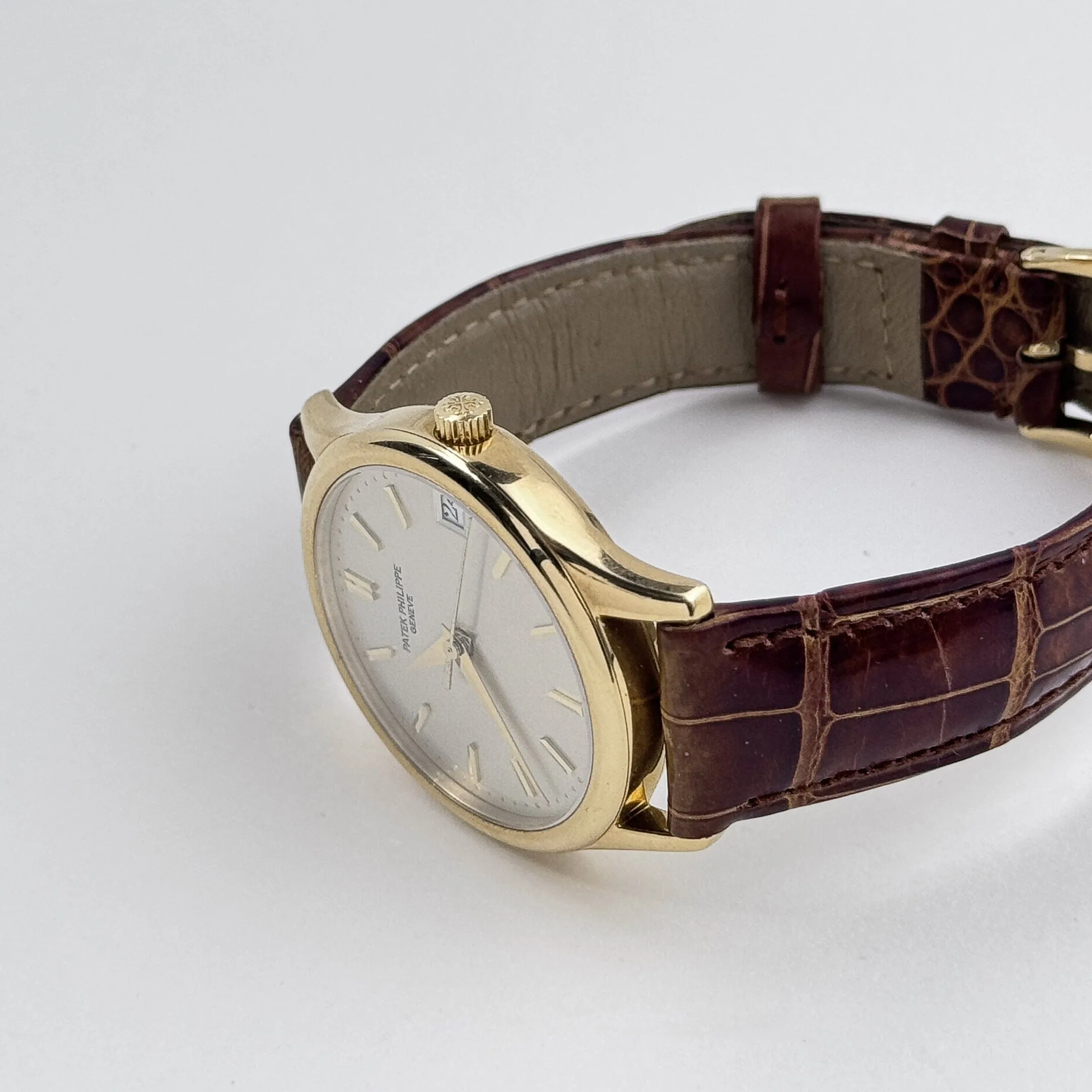 PP Luxury Watches Calatrava 3998 Yellow Gold Cream Dial Alligator Strap (1997)