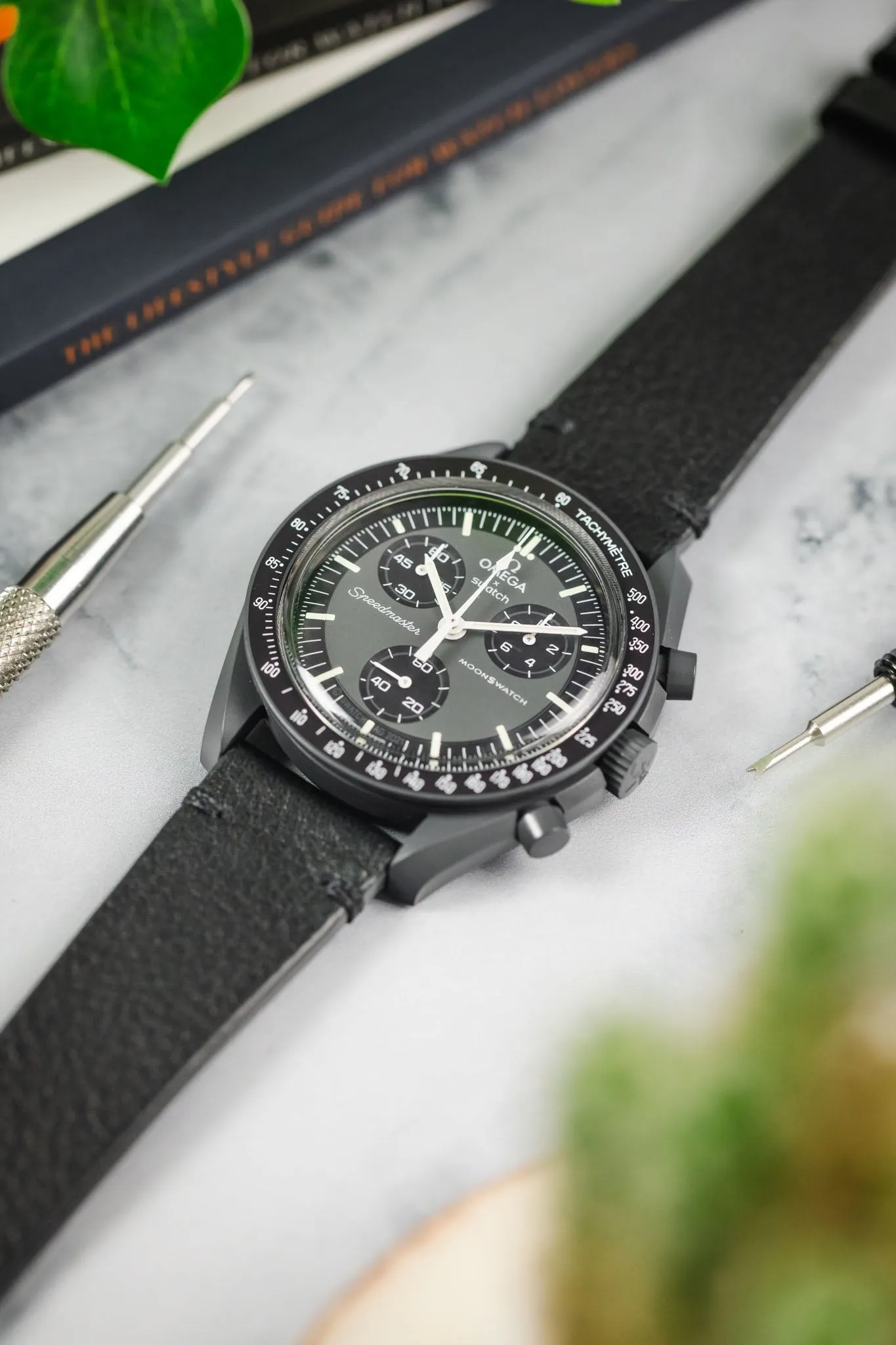 RIOS1931 MITTENWALD Retro Organic Leather Watch Strap in BLACK