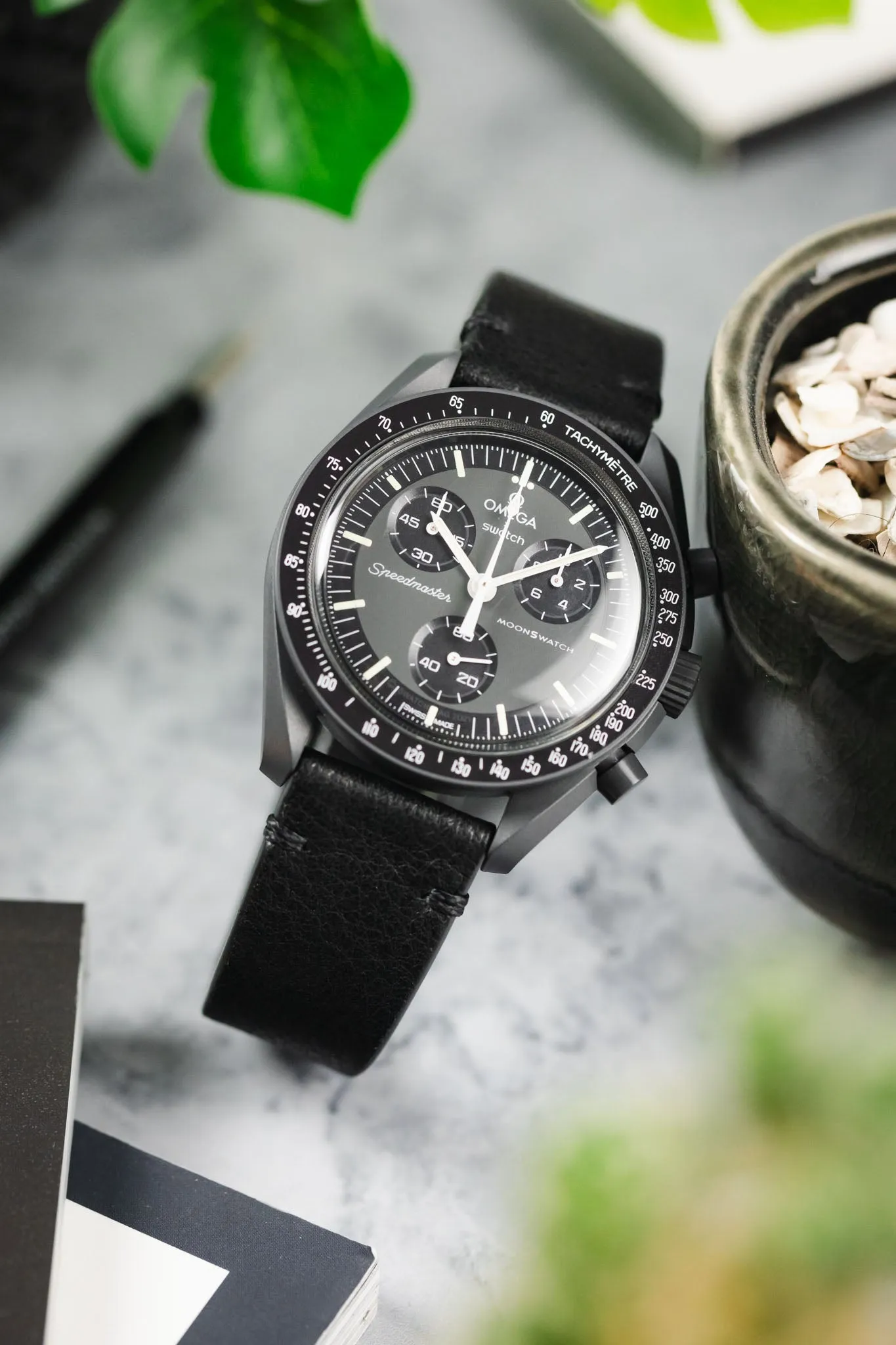 RIOS1931 MITTENWALD Retro Organic Leather Watch Strap in BLACK