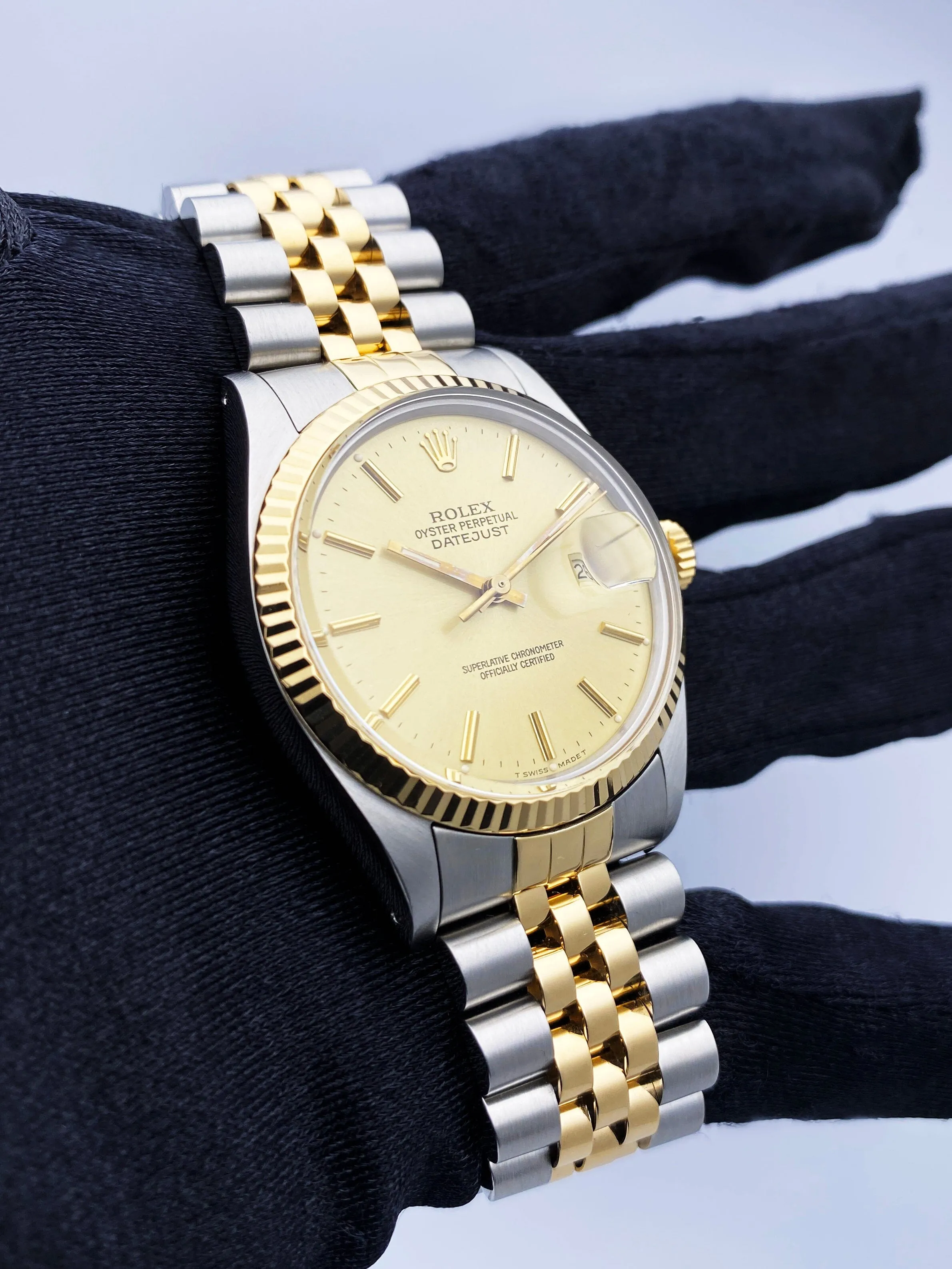 Rolex Datejust 16013 Champagne Dial Mens Watch Box Papers
