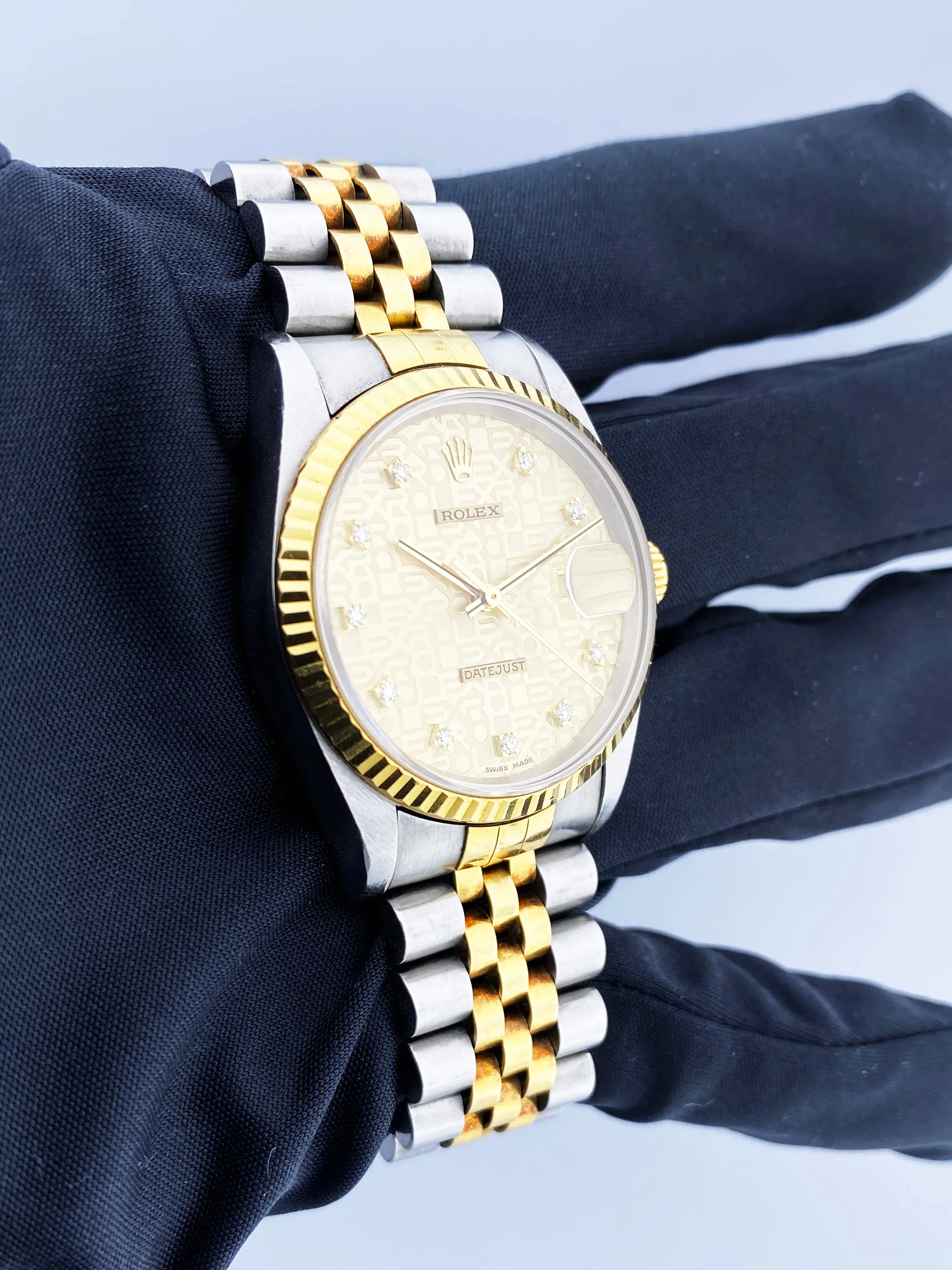 Rolex Datejust 16233 Anniversary Diamond Dial Mens Watch