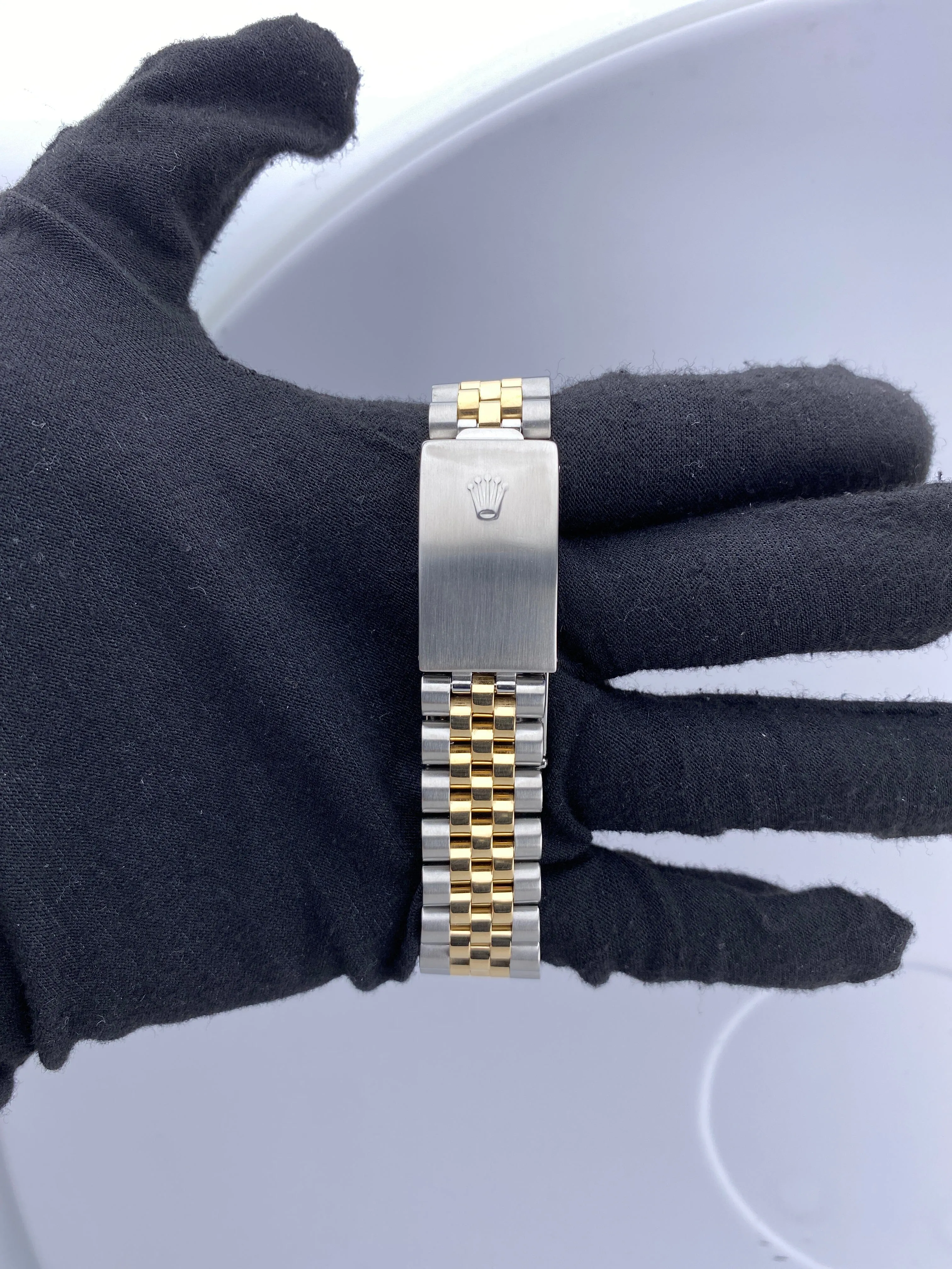Rolex Datejust 16233 Diamond Dial Mens Watch