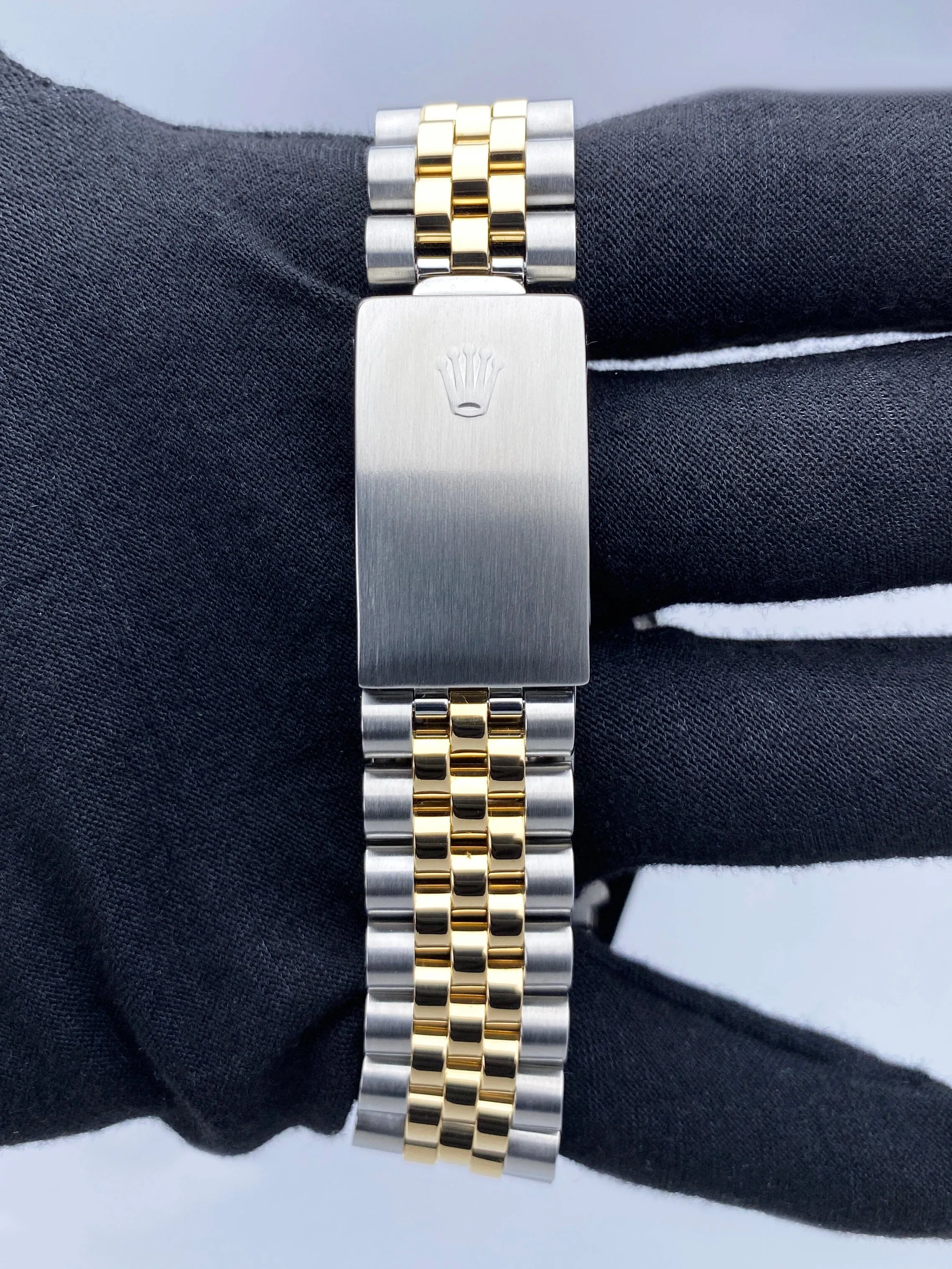 Rolex Datejust 16233 Diamond Dial Mens Watch