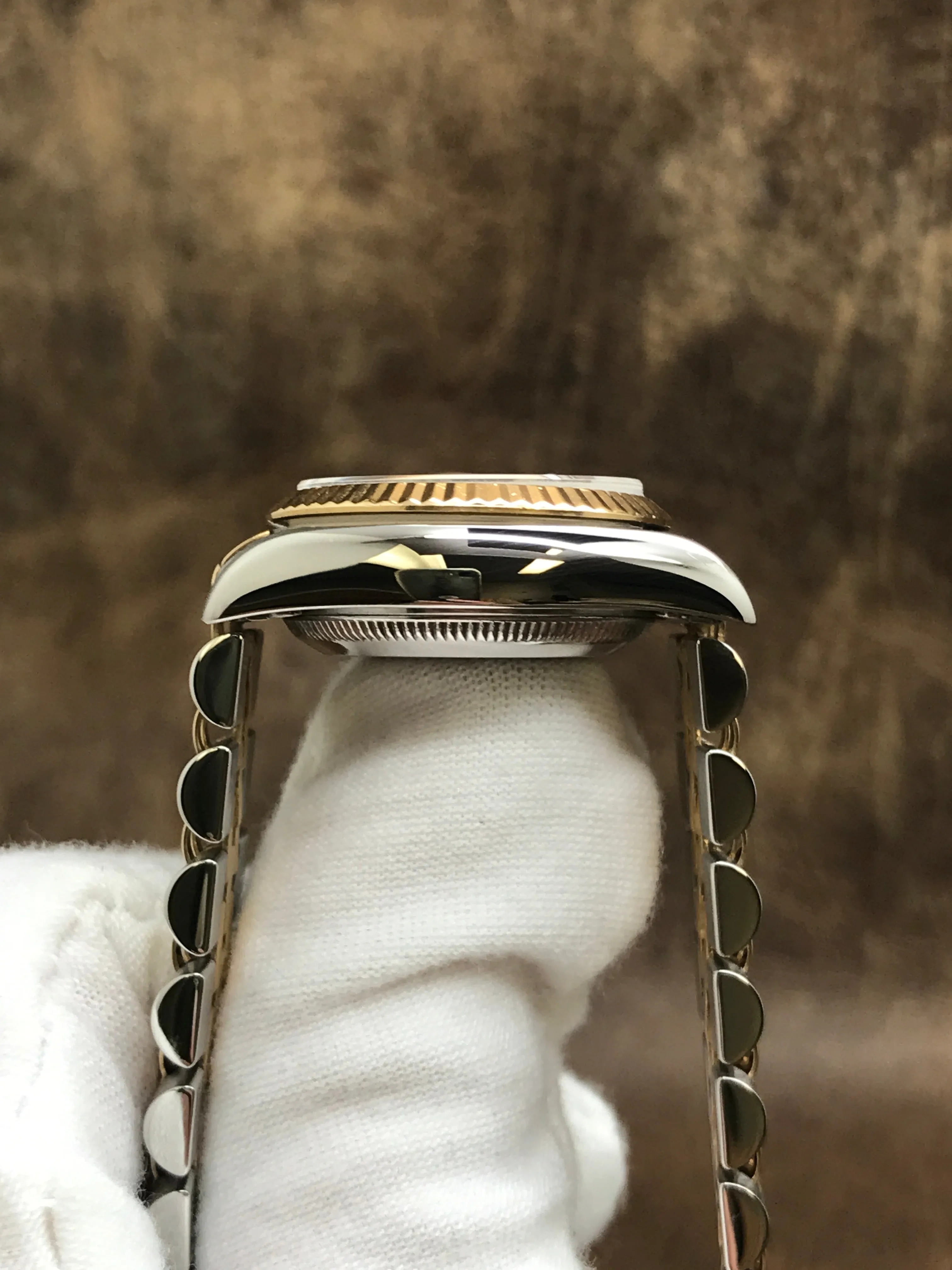 Rolex Datejust 26mm 69173 Ivory Pyramid Roman Dial Automatic Women's Watch
