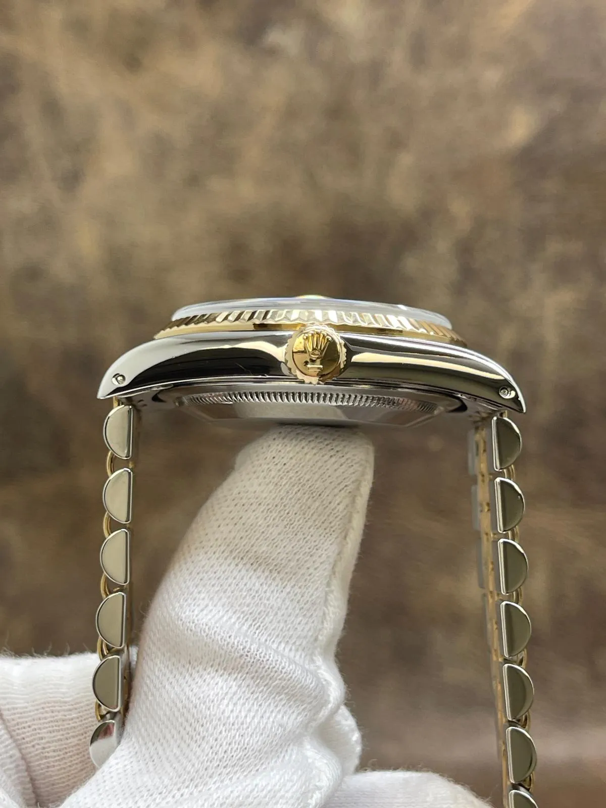 Rolex Datejust 36mm 16233 Cream Roman Dial Automatic Watch