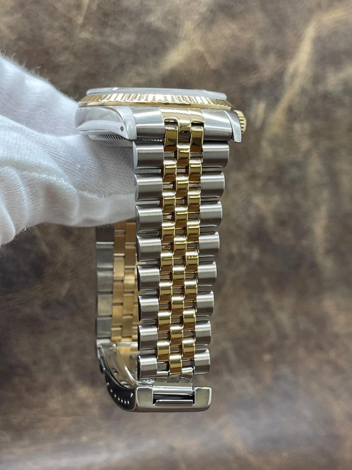Rolex Datejust 36mm 16233 Cream Roman Dial Automatic Watch