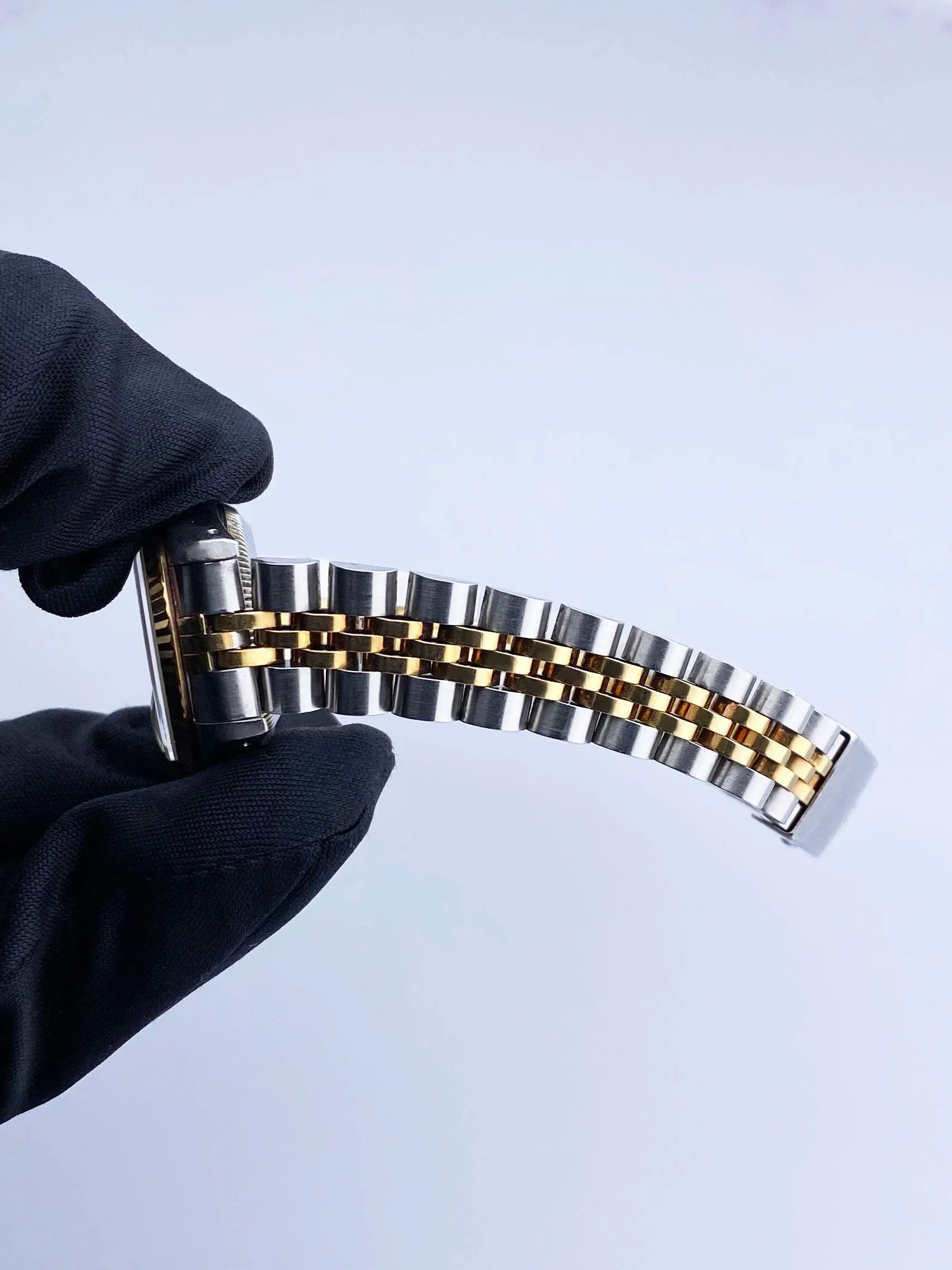 Rolex Datejust 69173 Champagne Dial Ladies Watch Box Papers