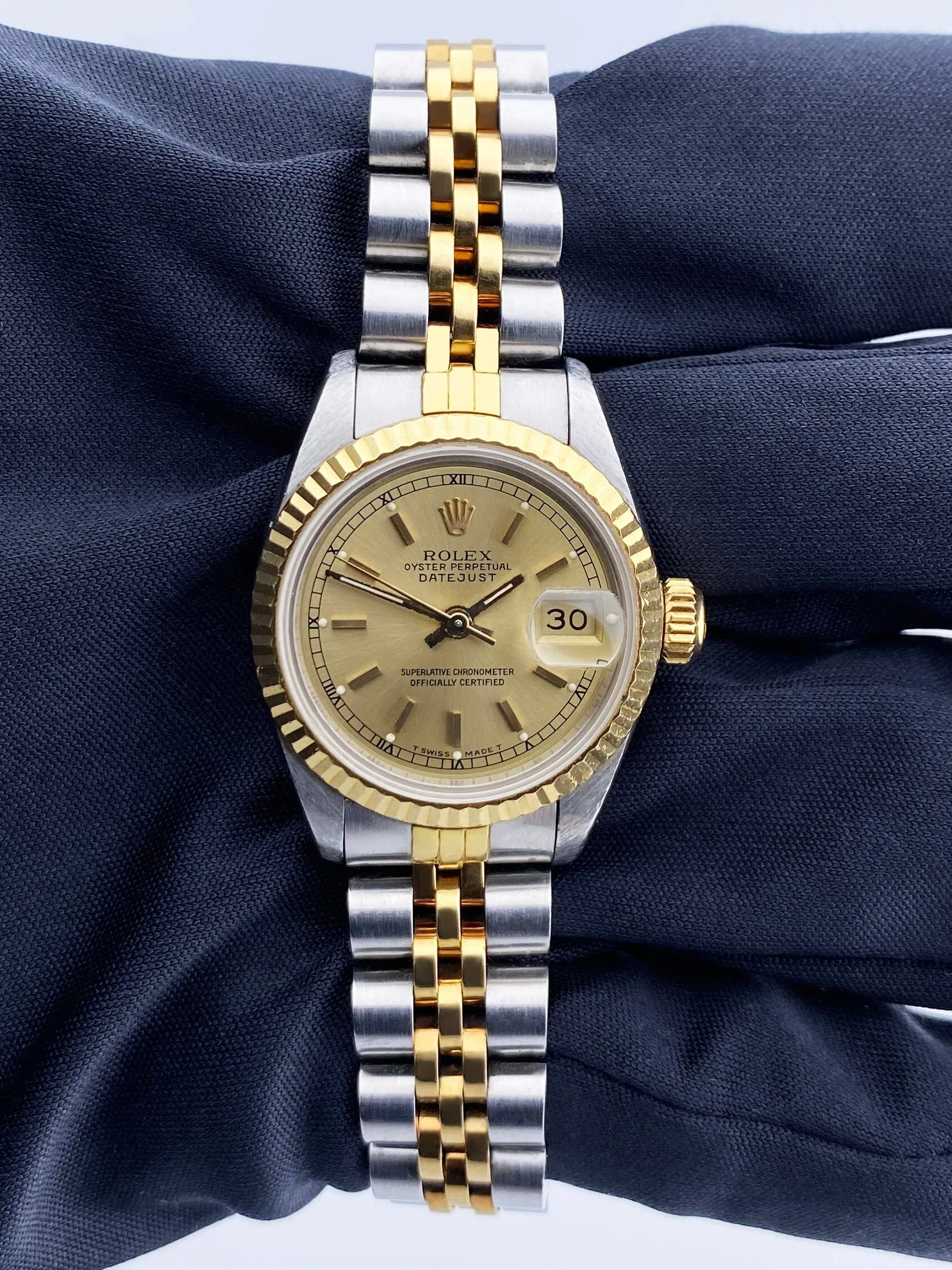 Rolex Datejust 69173 Champagne Dial Ladies Watch Box Papers