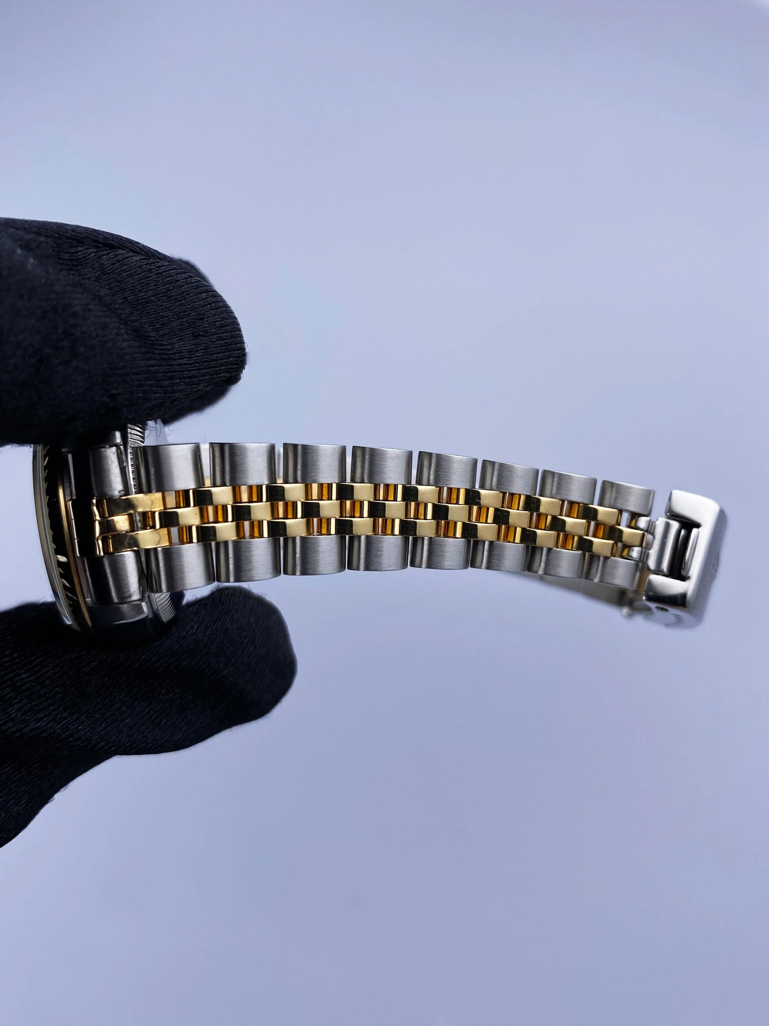 Rolex Datejust 69173 Diamond Silver Dial Ladies Watch Box Papers