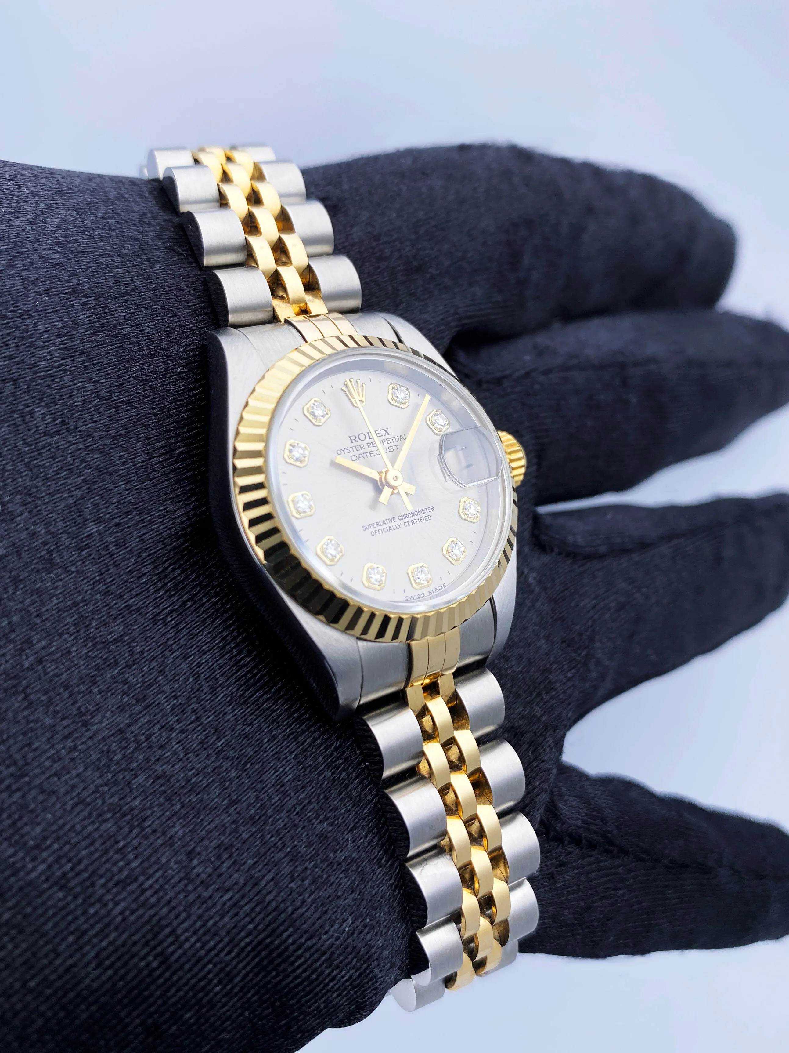 Rolex Datejust 69173 Diamond Silver Dial Ladies Watch Box Papers