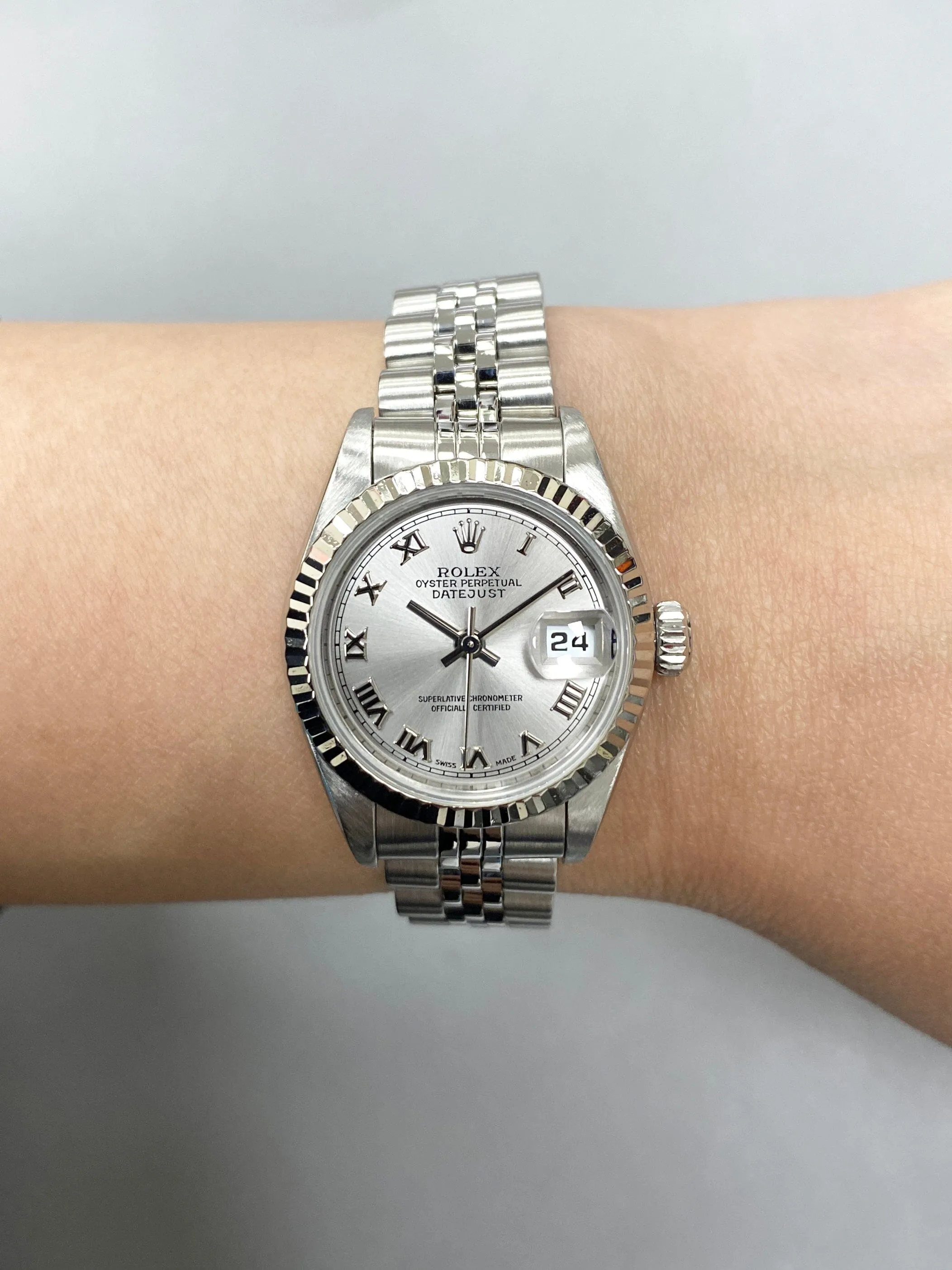 Rolex Datejust 69174 Gray Dial Ladies Watch
