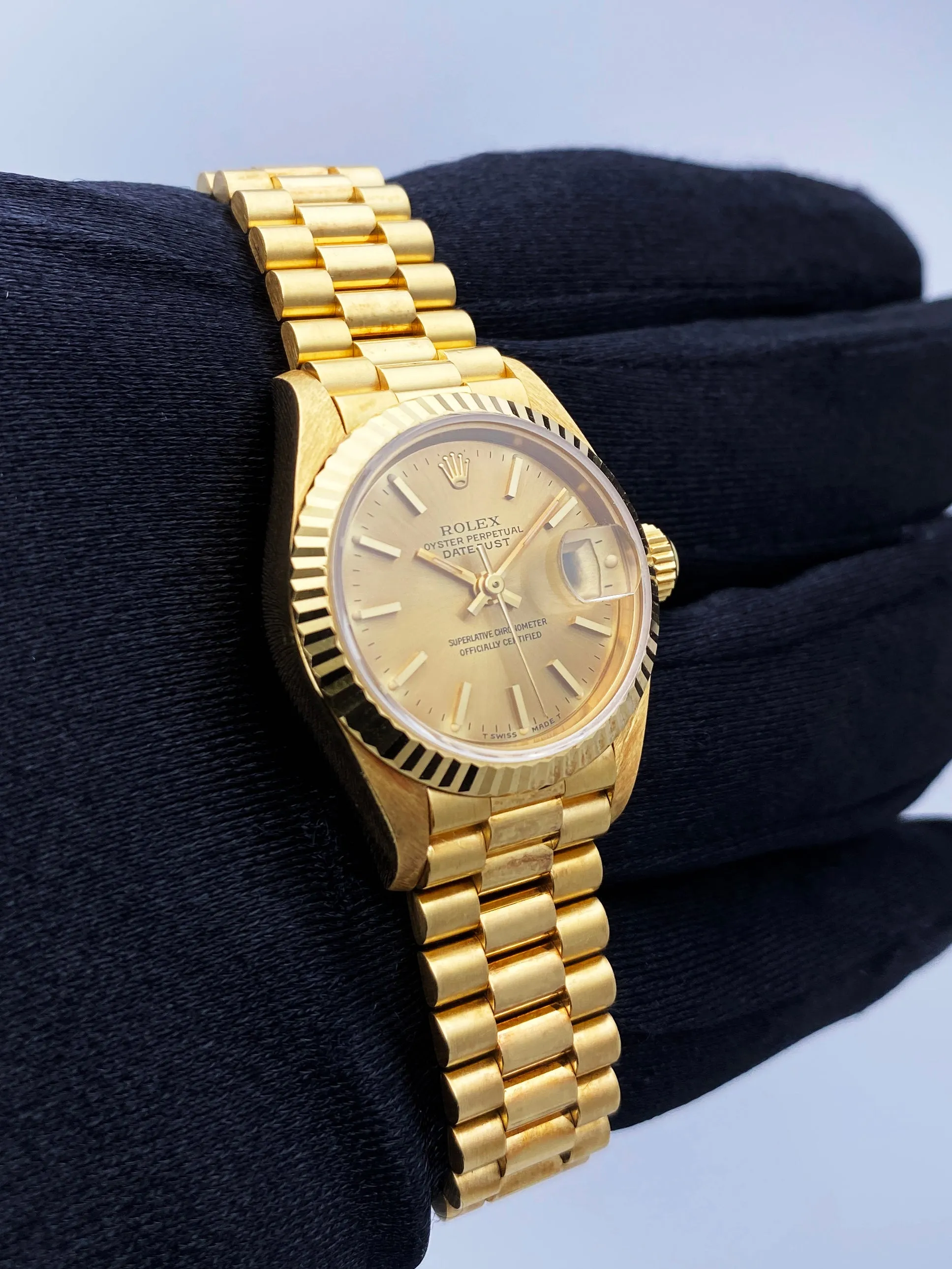 Rolex Datejust 69178 Champagne Dial Ladies Watch Box Papers
